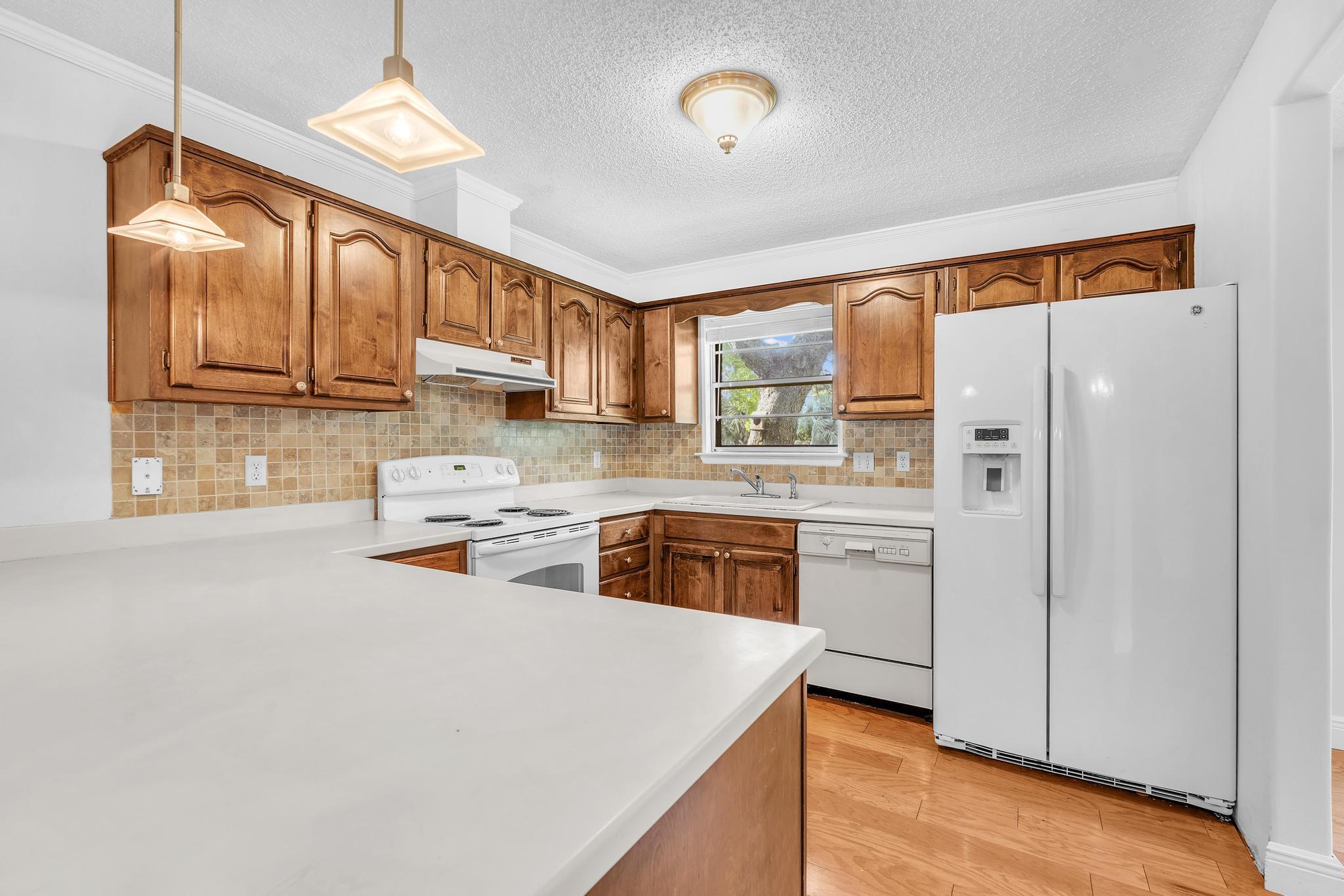 LAKE LORRAINE ESTATES 1 - Residential Lease