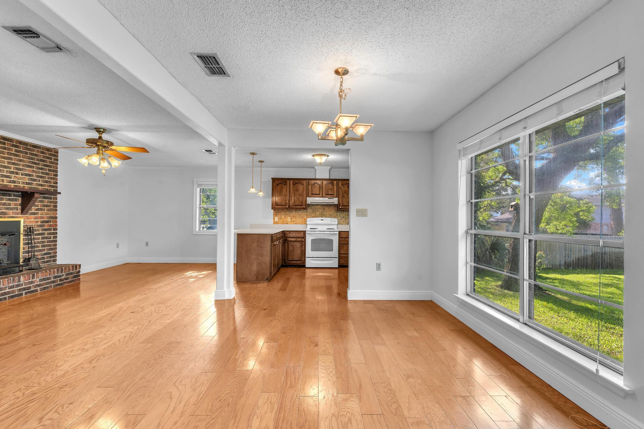 LAKE LORRAINE ESTATES 1 - Residential Lease