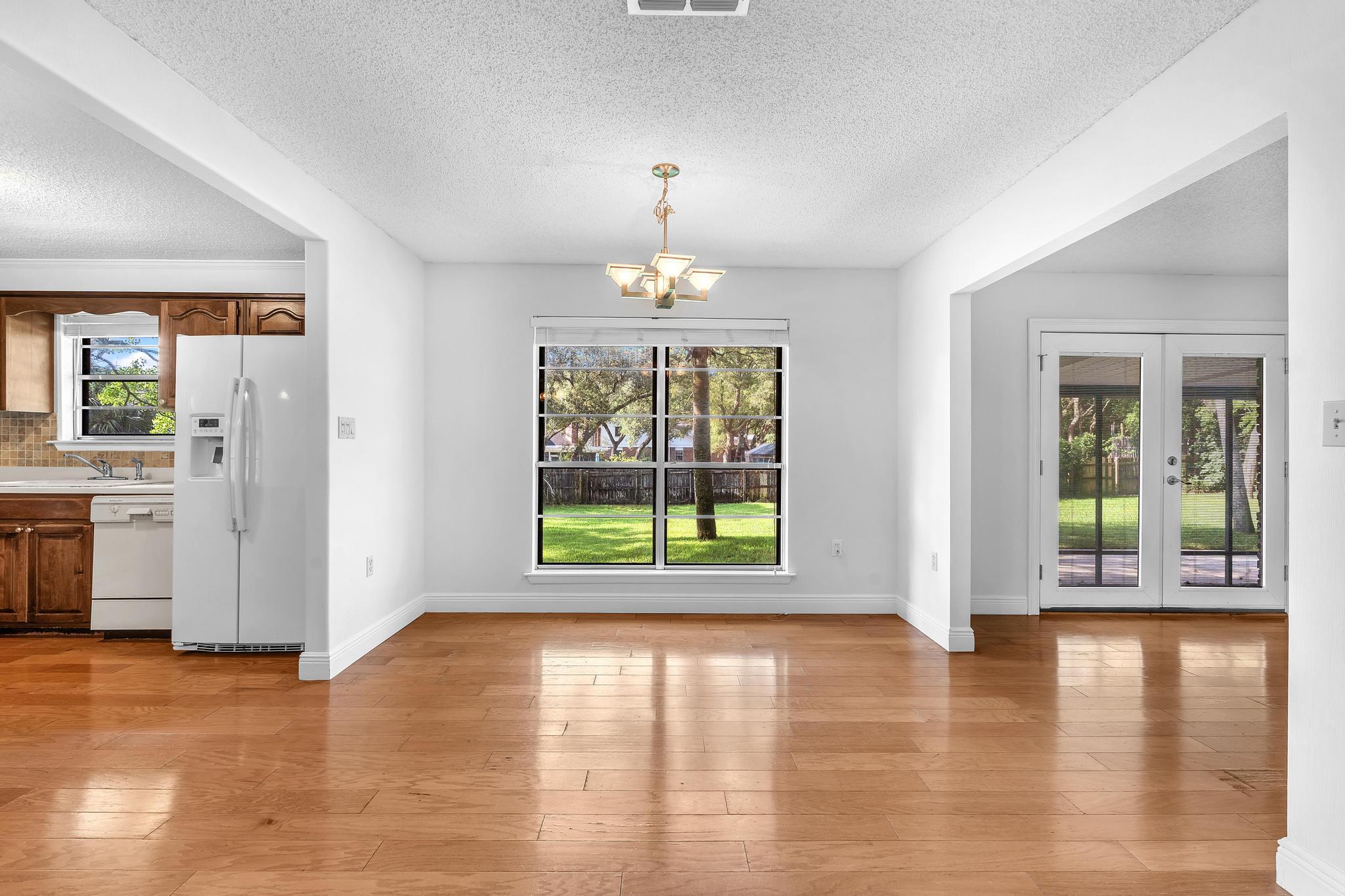 LAKE LORRAINE ESTATES 1 - Residential Lease