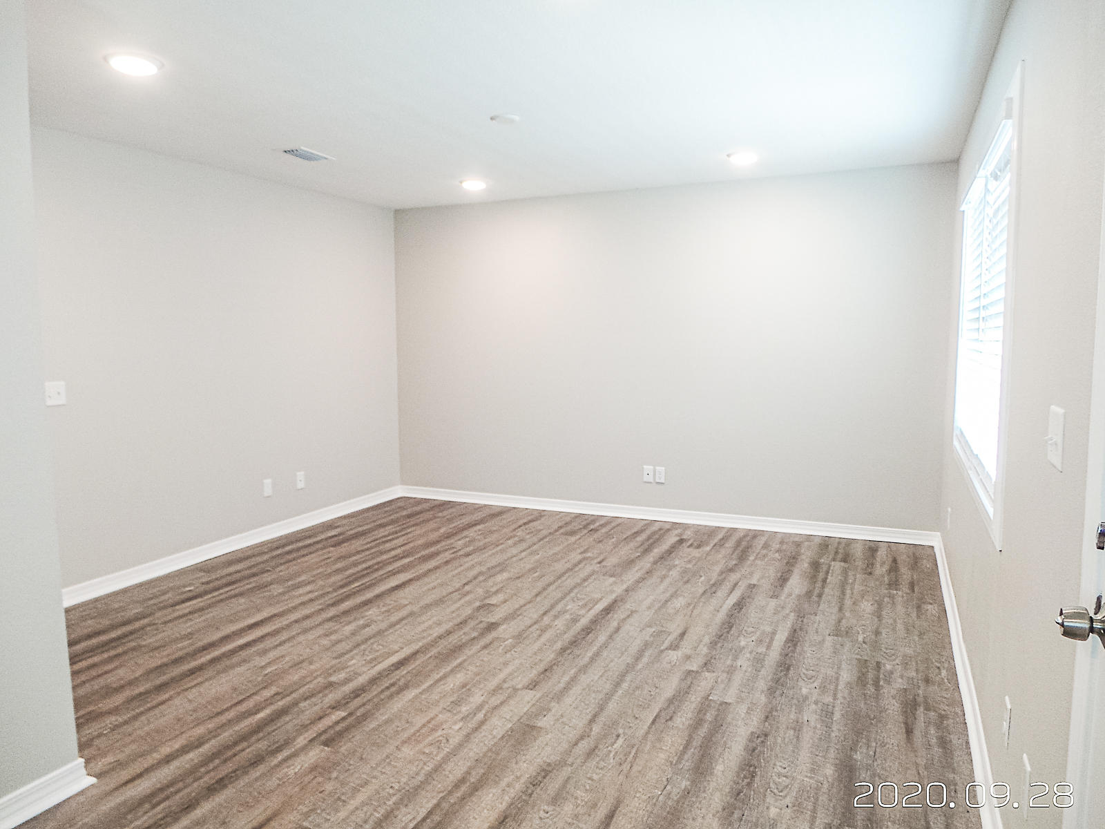 Berthe Avenue Apartments - Residential Lease