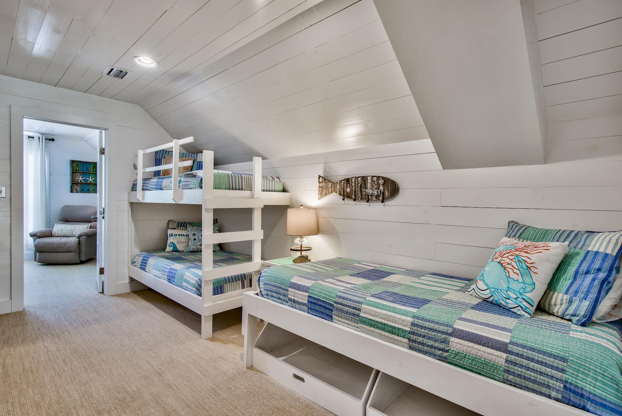 GULFVIEW HEIGHTS - Residential