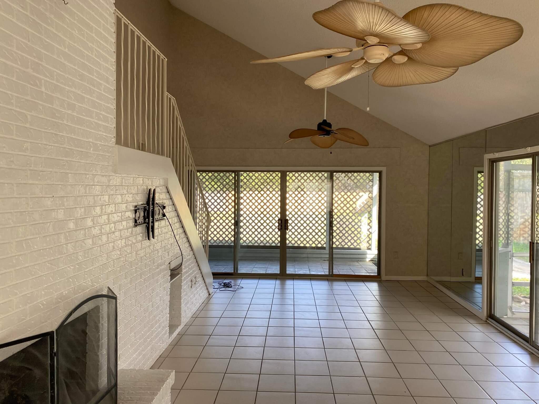 SOUTHWIND 1ST - Residential Lease