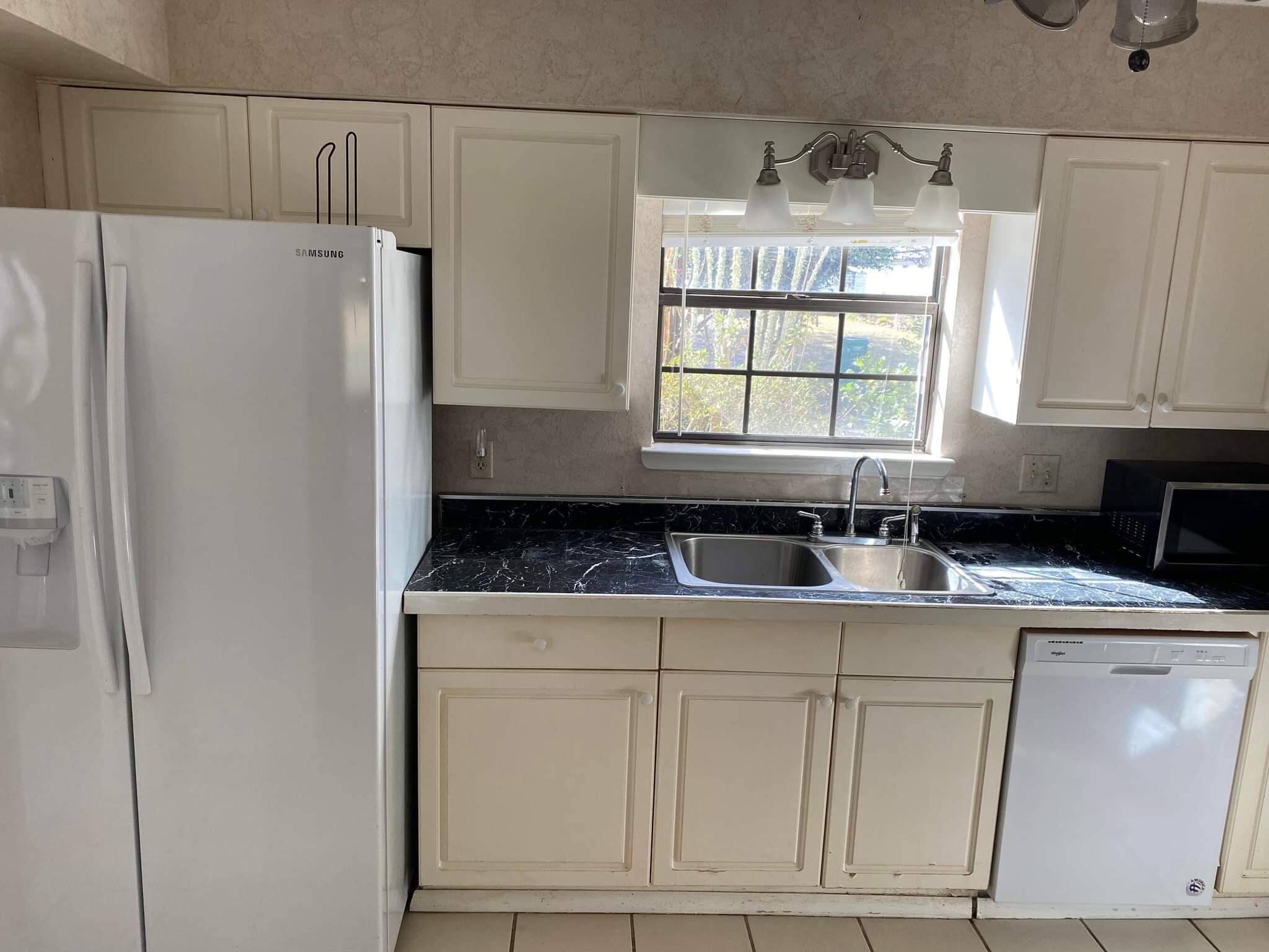 SOUTHWIND 1ST - Residential Lease