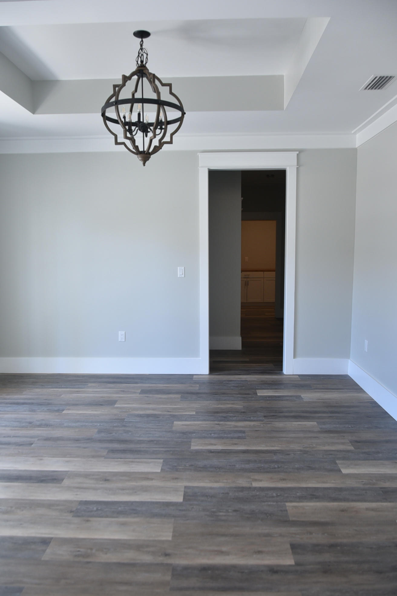 PELICAN BAY - Residential