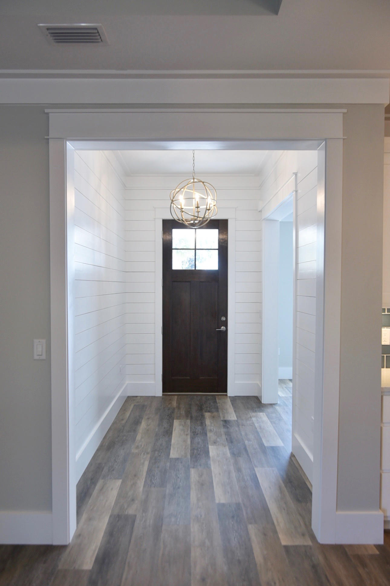 PELICAN BAY - Residential