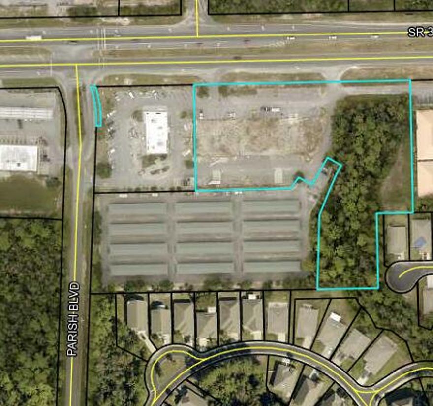 2 acre outparcel sits next to McDonalds at the corner of 98W and Parrish Point Blvd, high traffic count just west of Hurlburt AFB