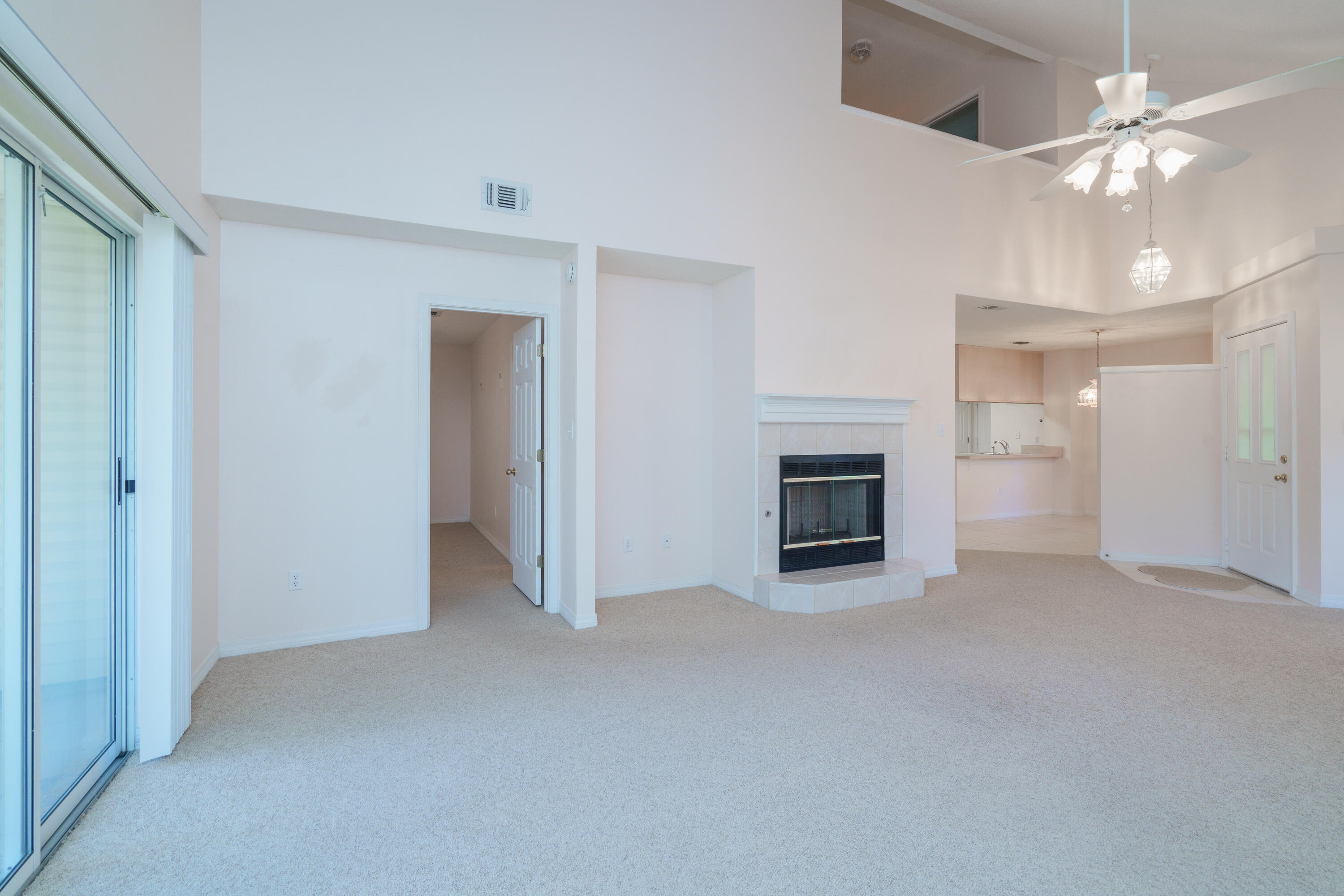 MAGNOLIA SQUARE - Residential