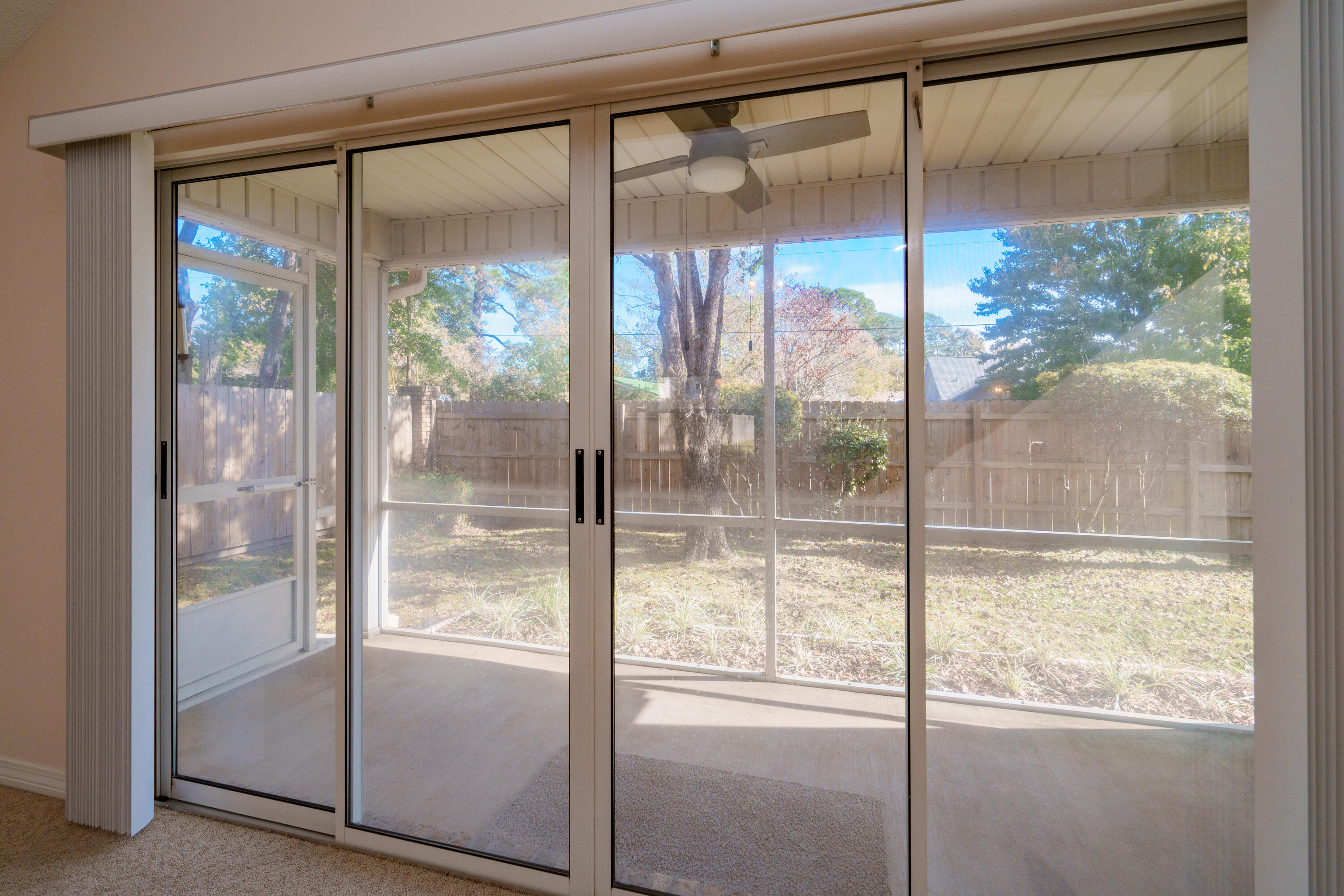 MAGNOLIA SQUARE - Residential