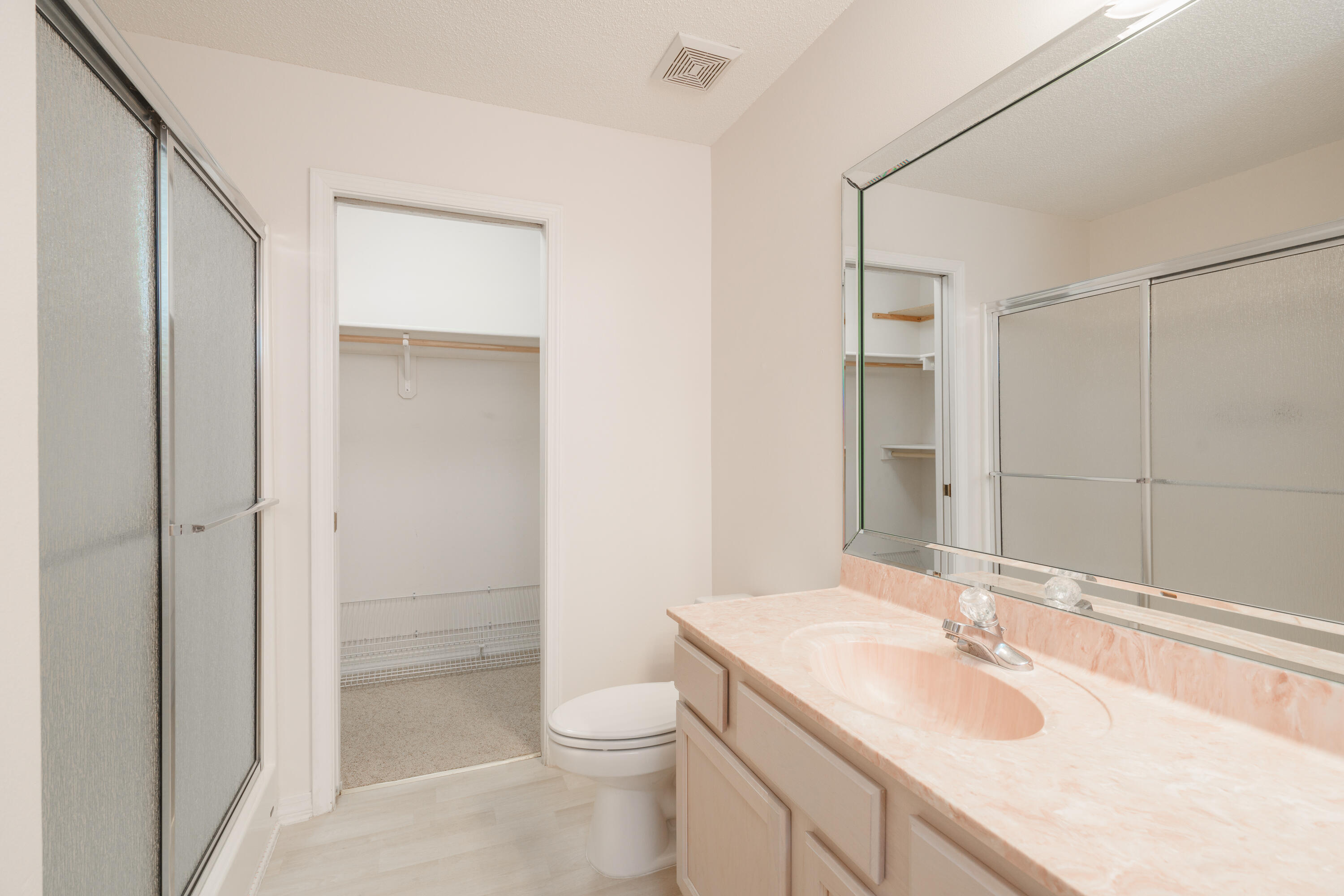 MAGNOLIA SQUARE - Residential