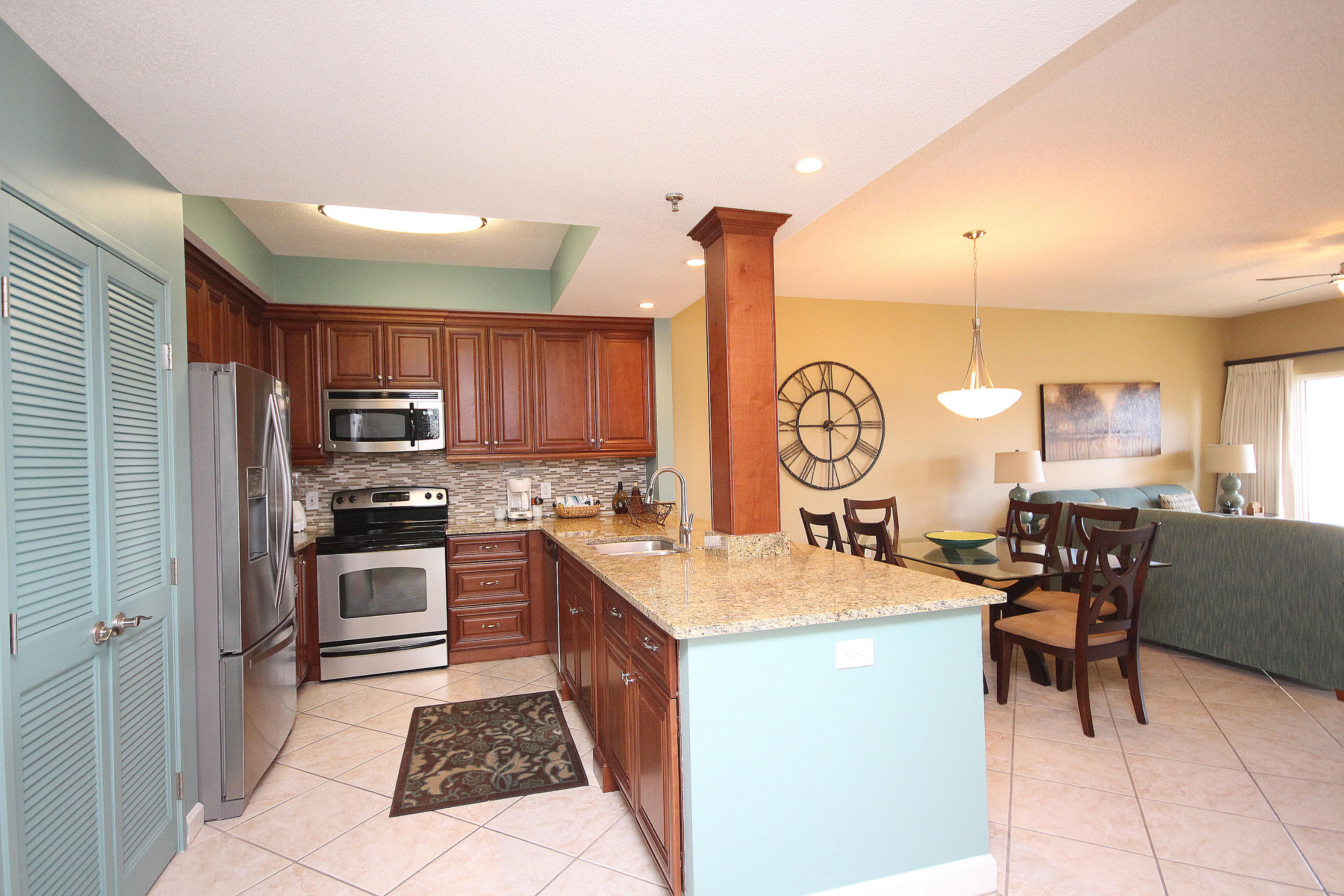 SUMMIT AT TOPS'L (THE) - Residential