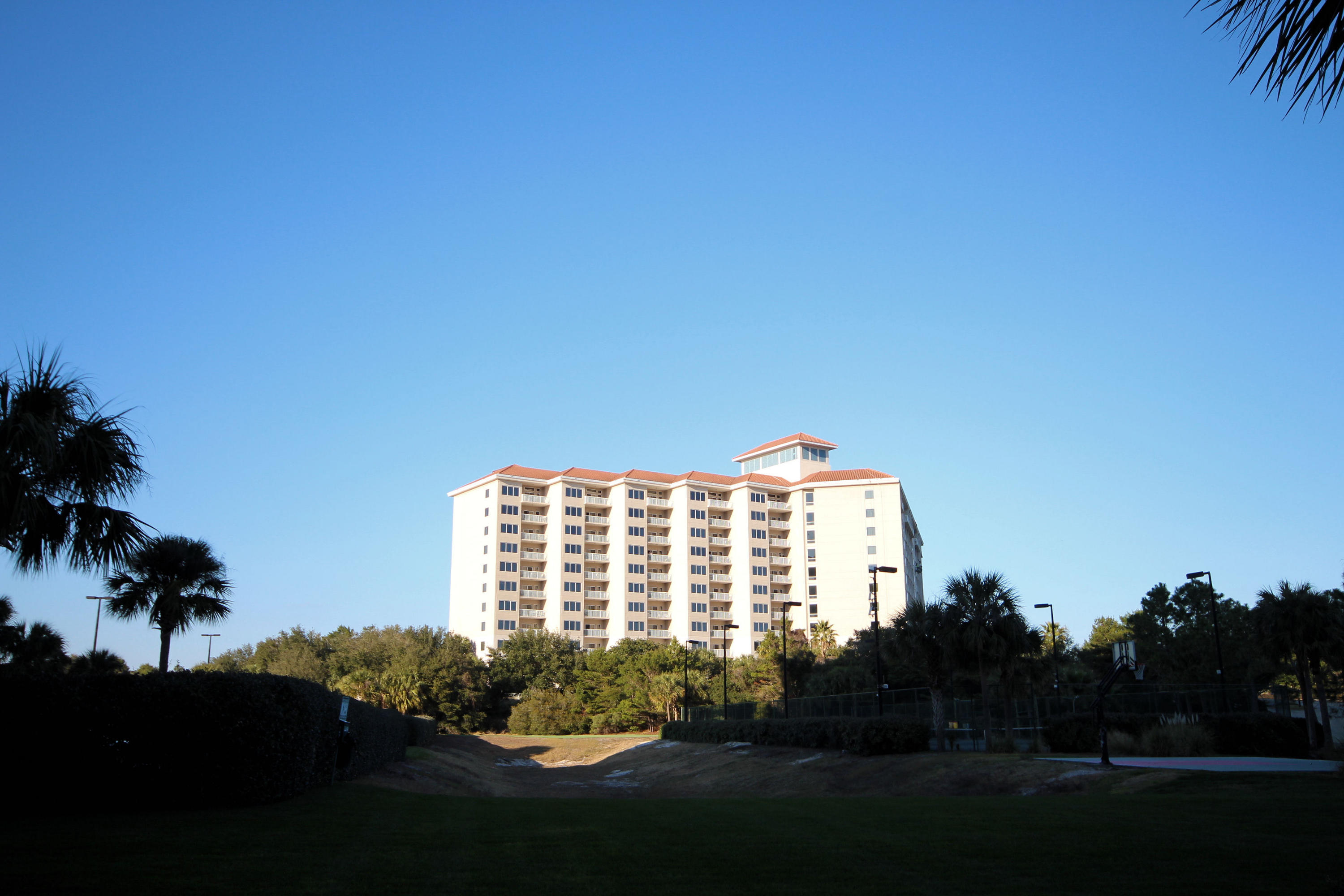 SUMMIT AT TOPS'L (THE) - Residential