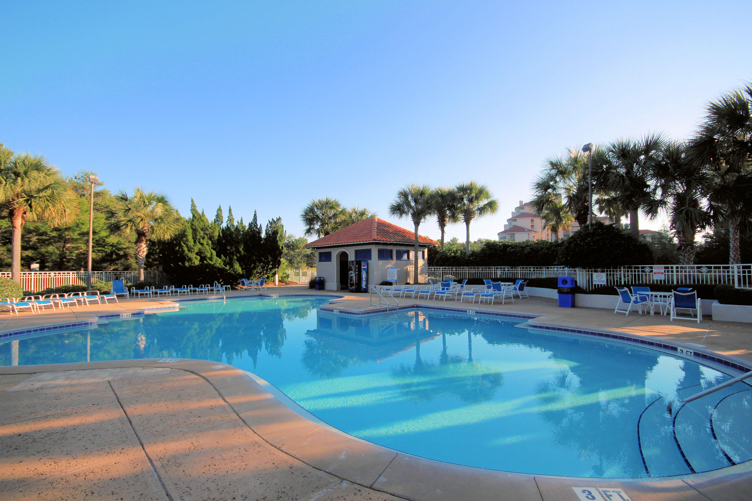 SUMMIT AT TOPS'L (THE) - Residential