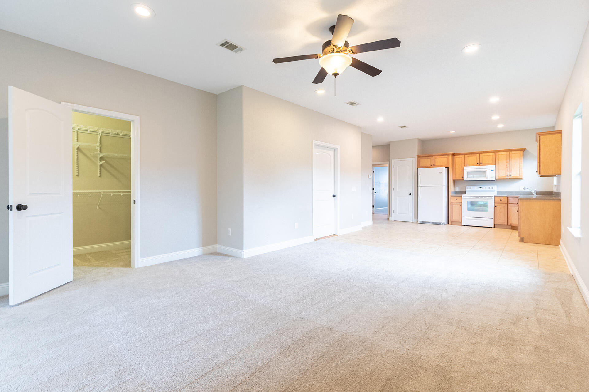 GRAND BAY ESTATES - Residential