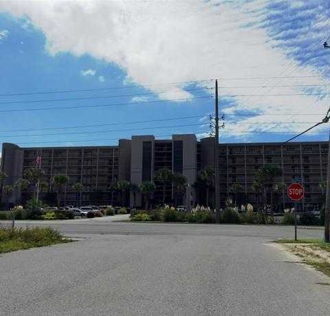 BREAKERS OF FWB PH 2 - Residential