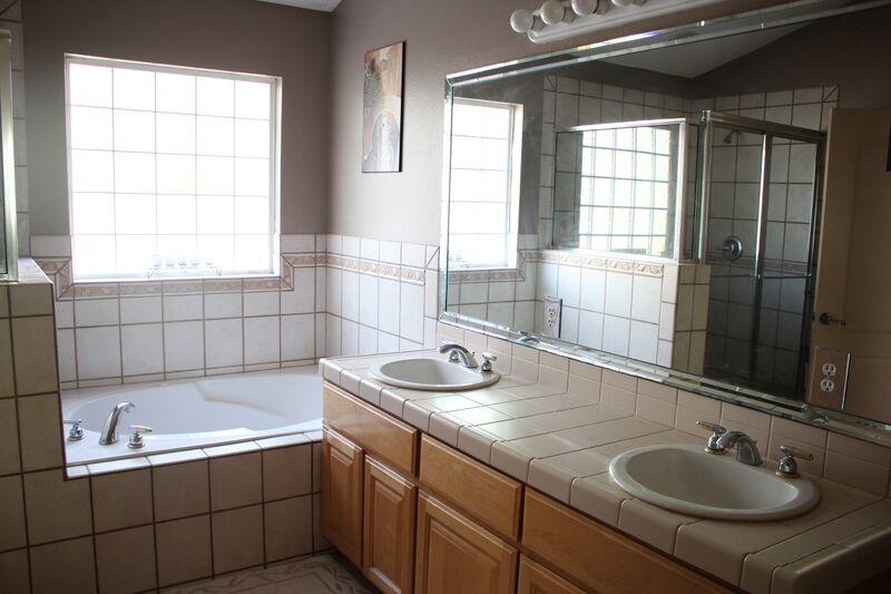 FOUNTAINVIEW - Residential