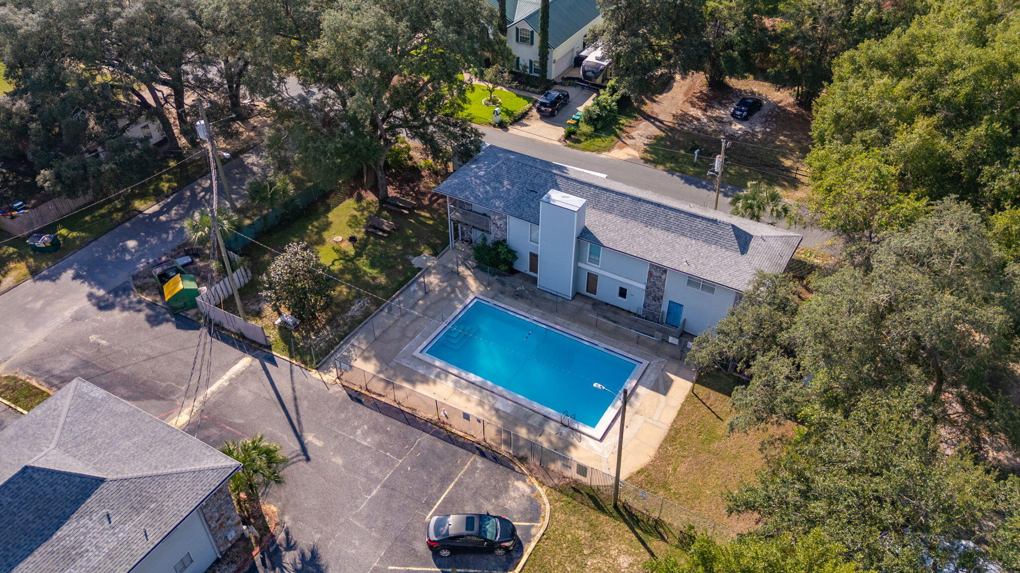 COLLEGE PARK CONDO - Residential