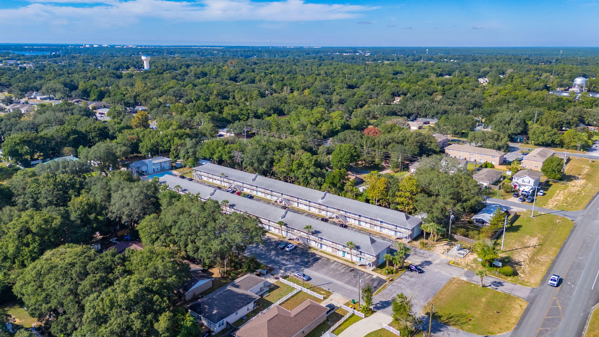 COLLEGE PARK CONDO - Residential