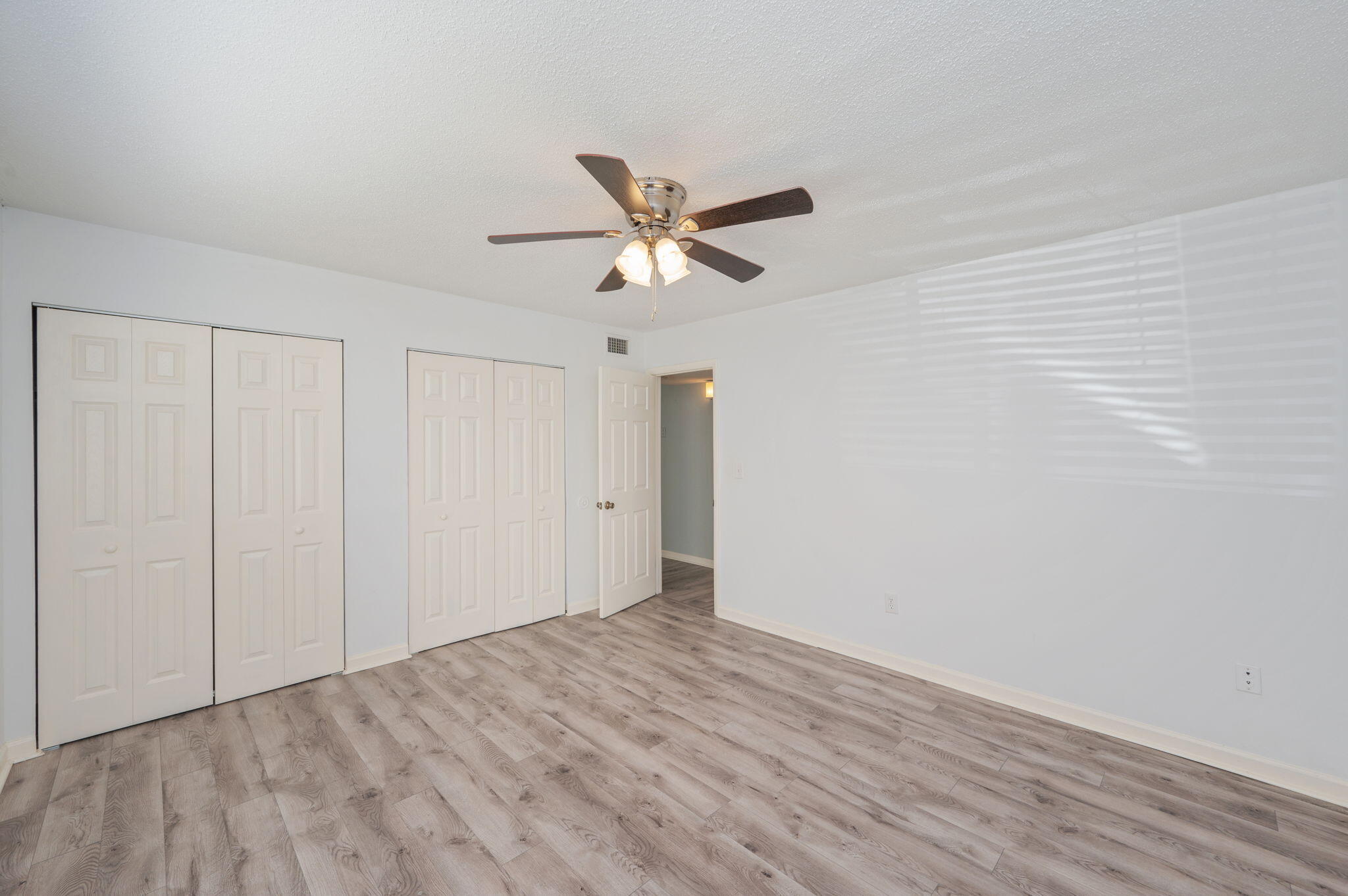 COLLEGE PARK CONDO - Residential