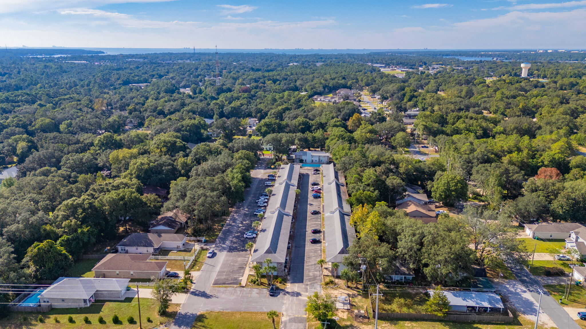 COLLEGE PARK CONDO - Residential