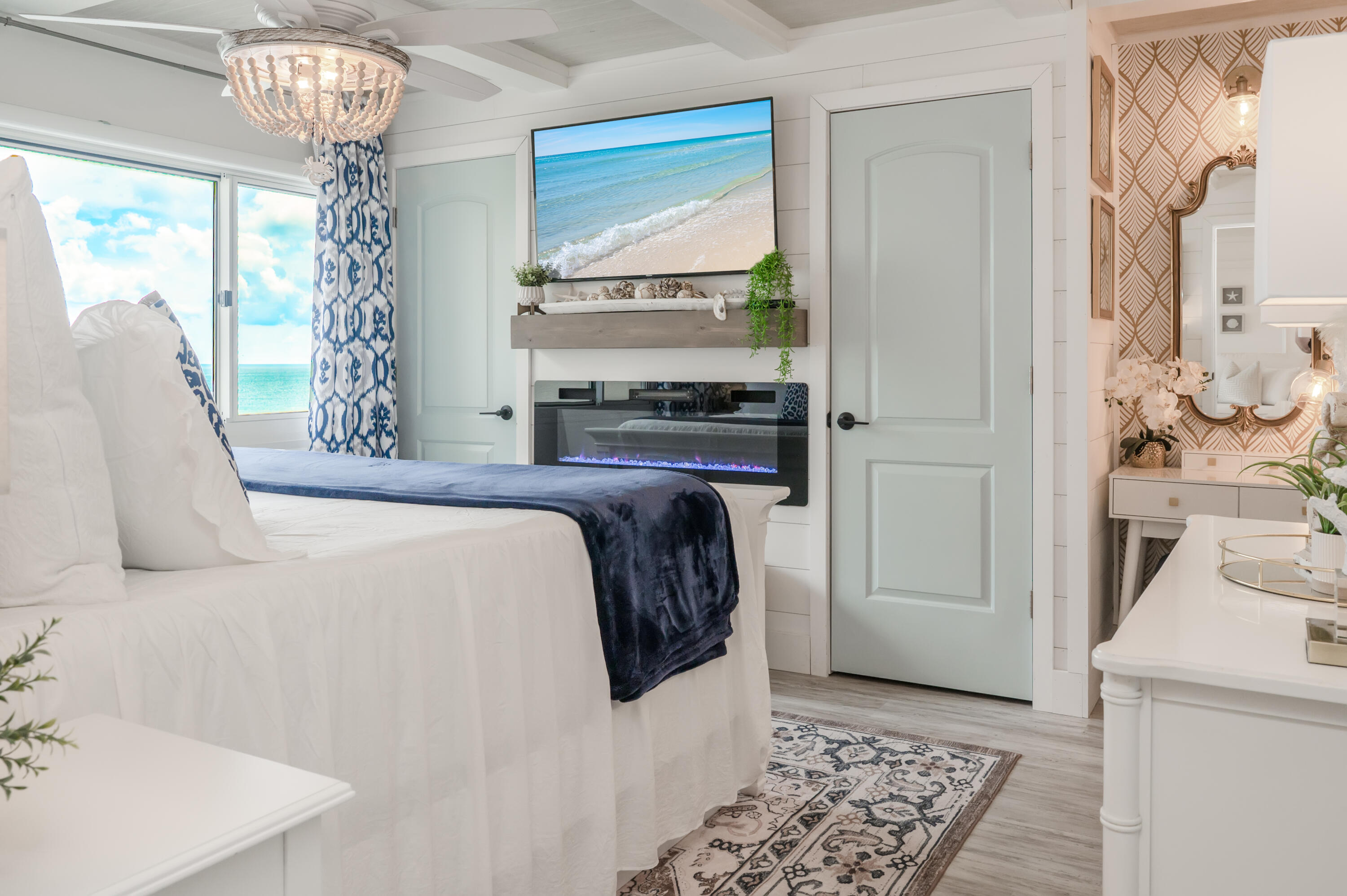 PINNACLE PORT - Residential