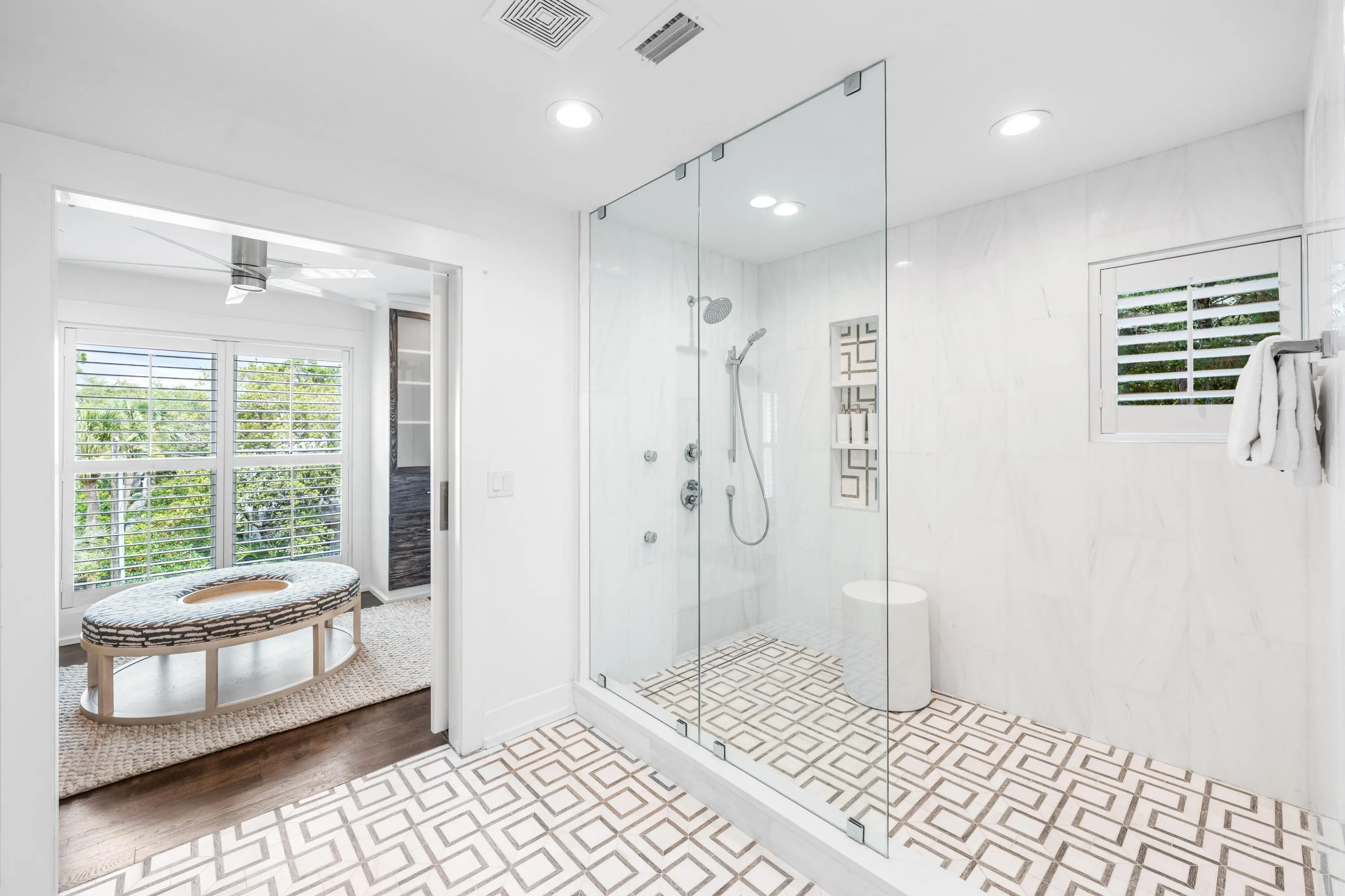 Santa Rosa Beach, Florida 32459, United States, 4 Bedrooms Bedrooms, ,4 BathroomsBathrooms,Residential,Active,166513