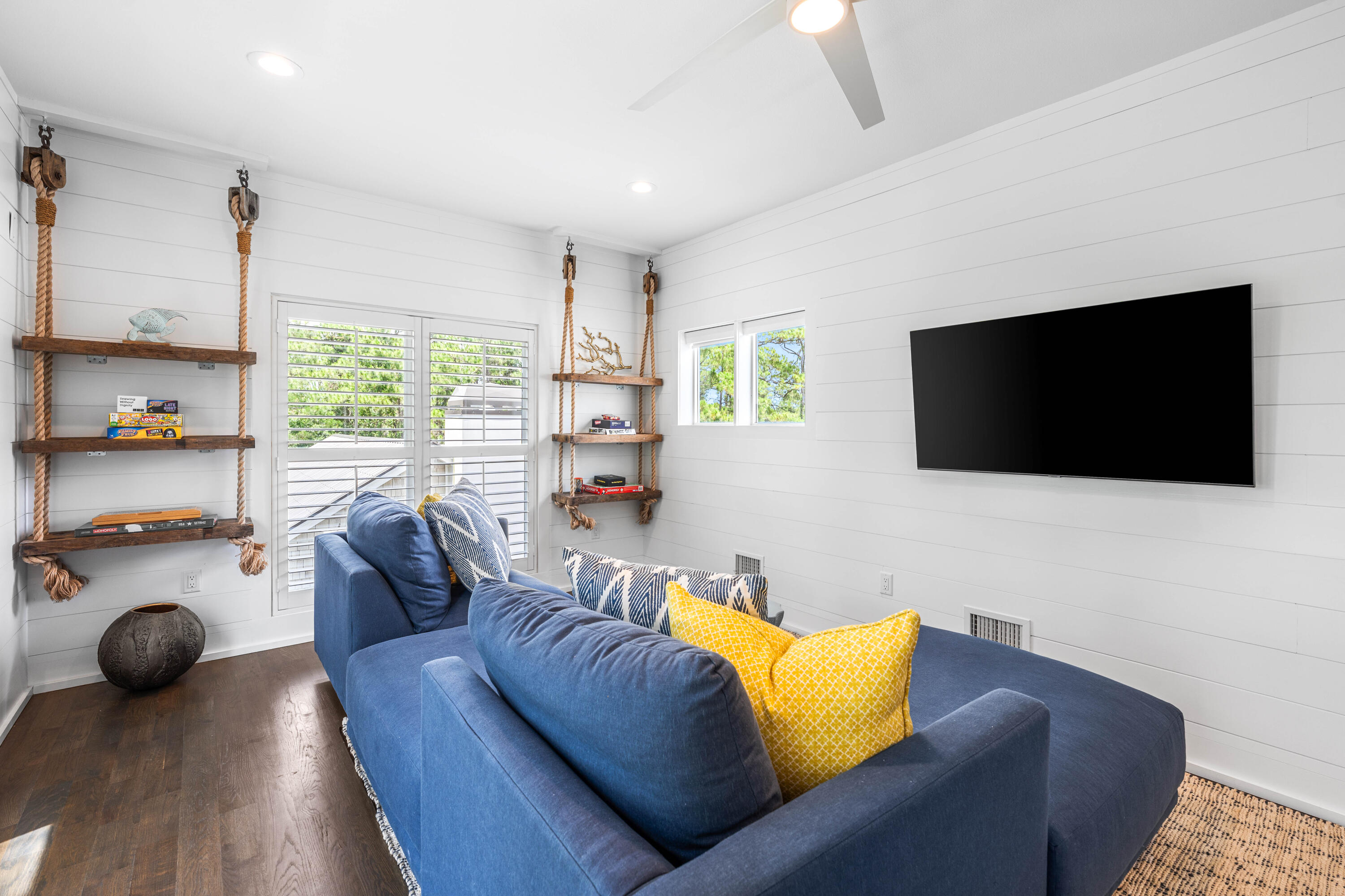 LAKEWOOD OF SEAGROVE BEACH - Residential
