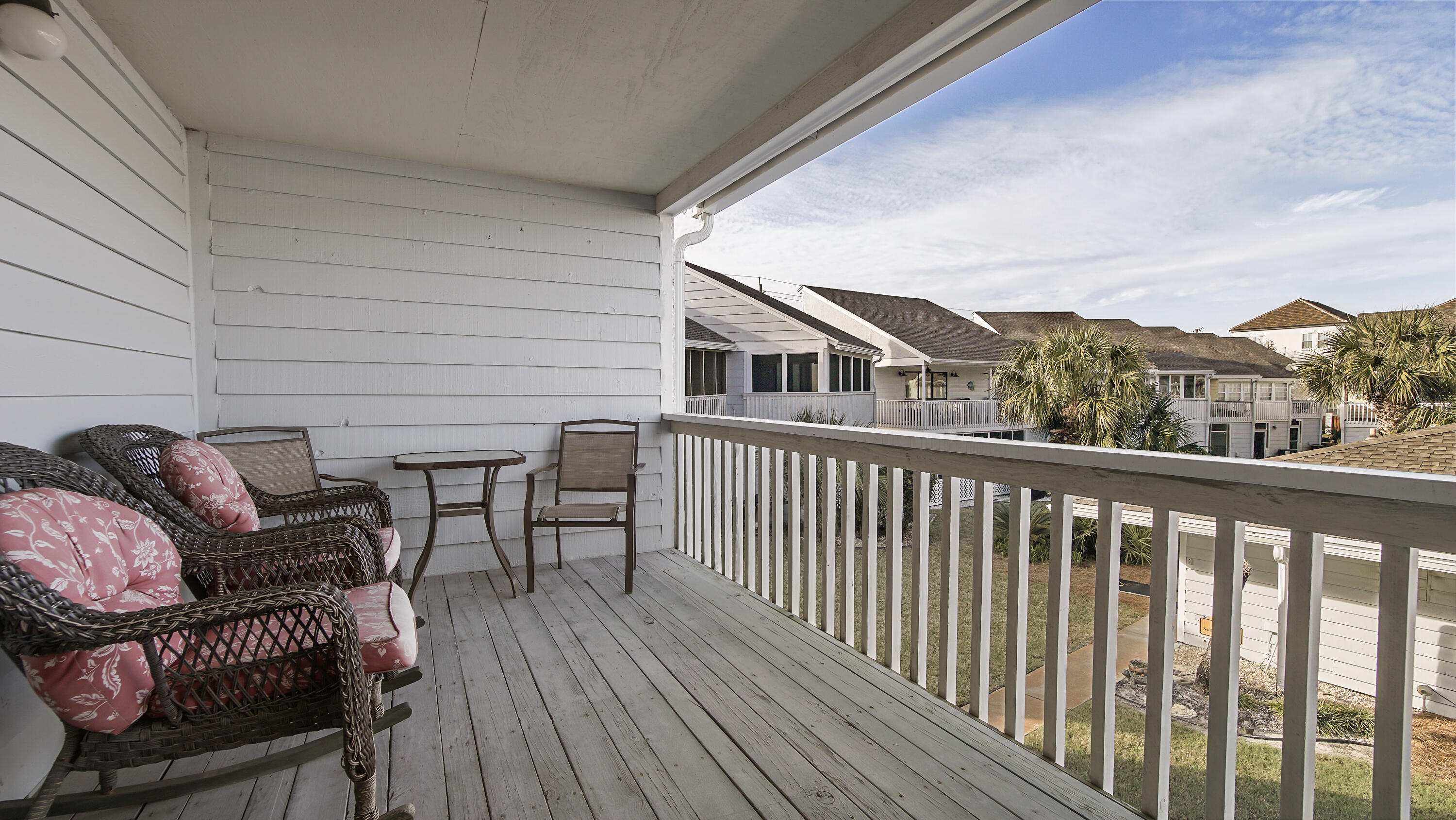 MISTY COVE T/H PH 1 - Residential