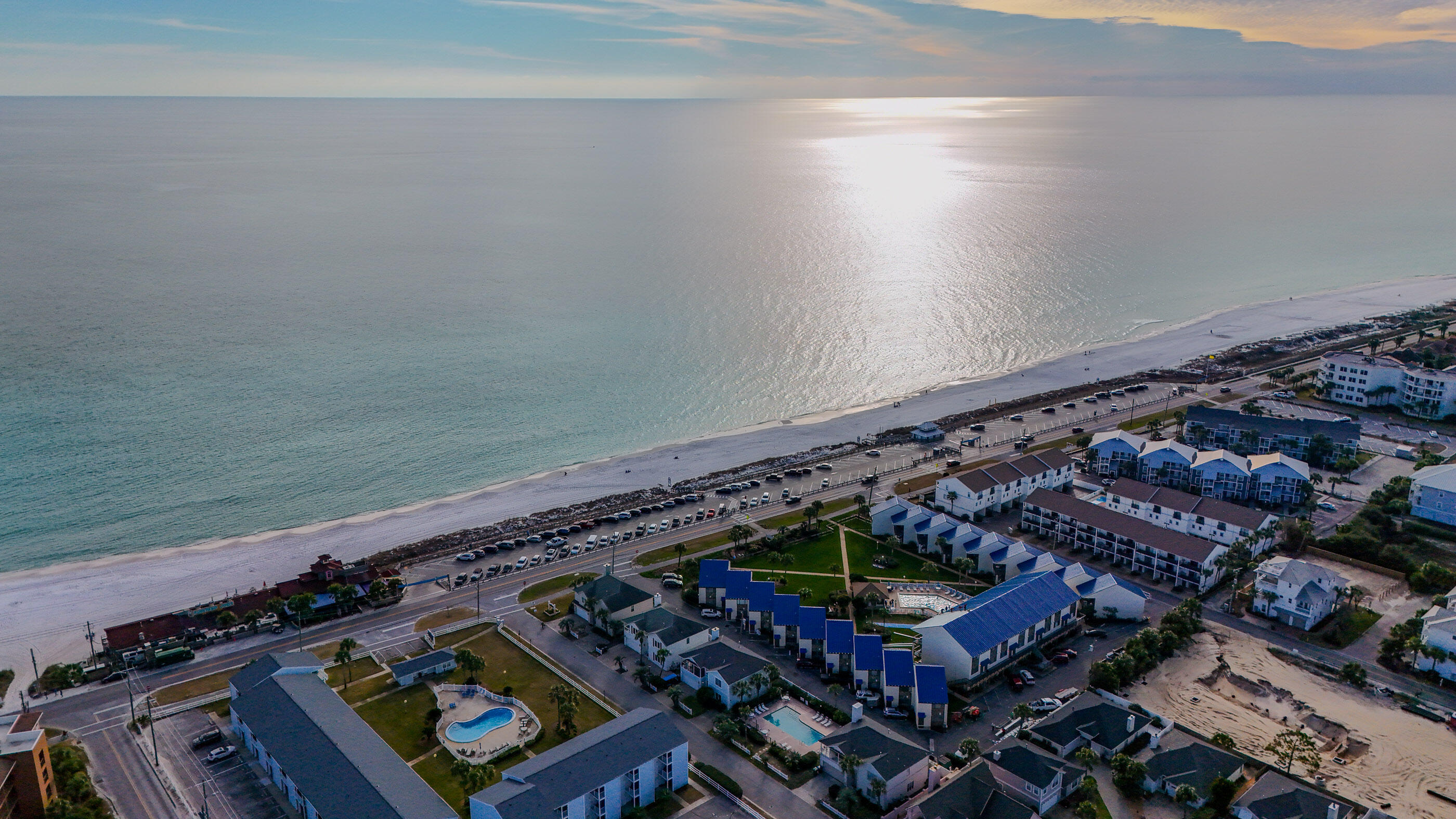 MISTY COVE T/H PH 1 - Residential