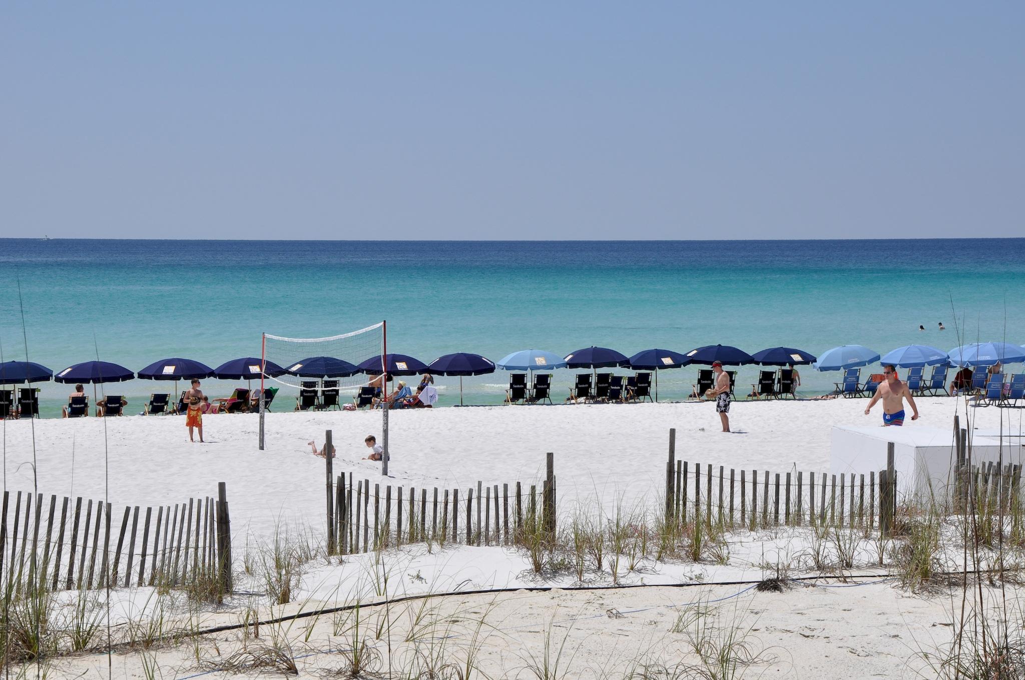 CRYSTAL LAKE PHASE I - Residential