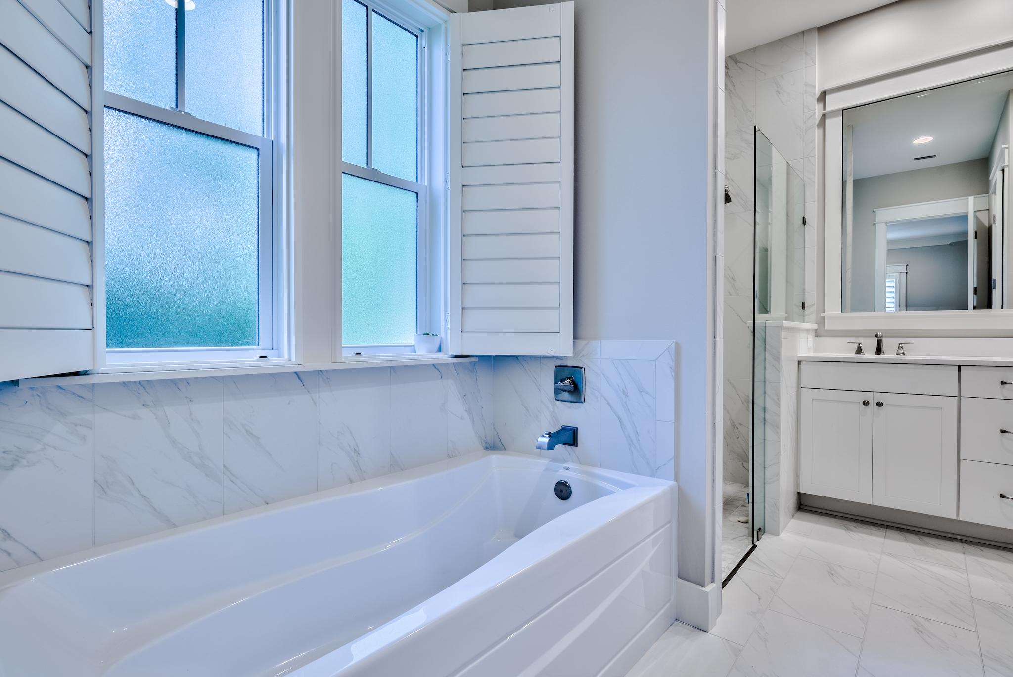 CRYSTAL LAKE PHASE I - Residential