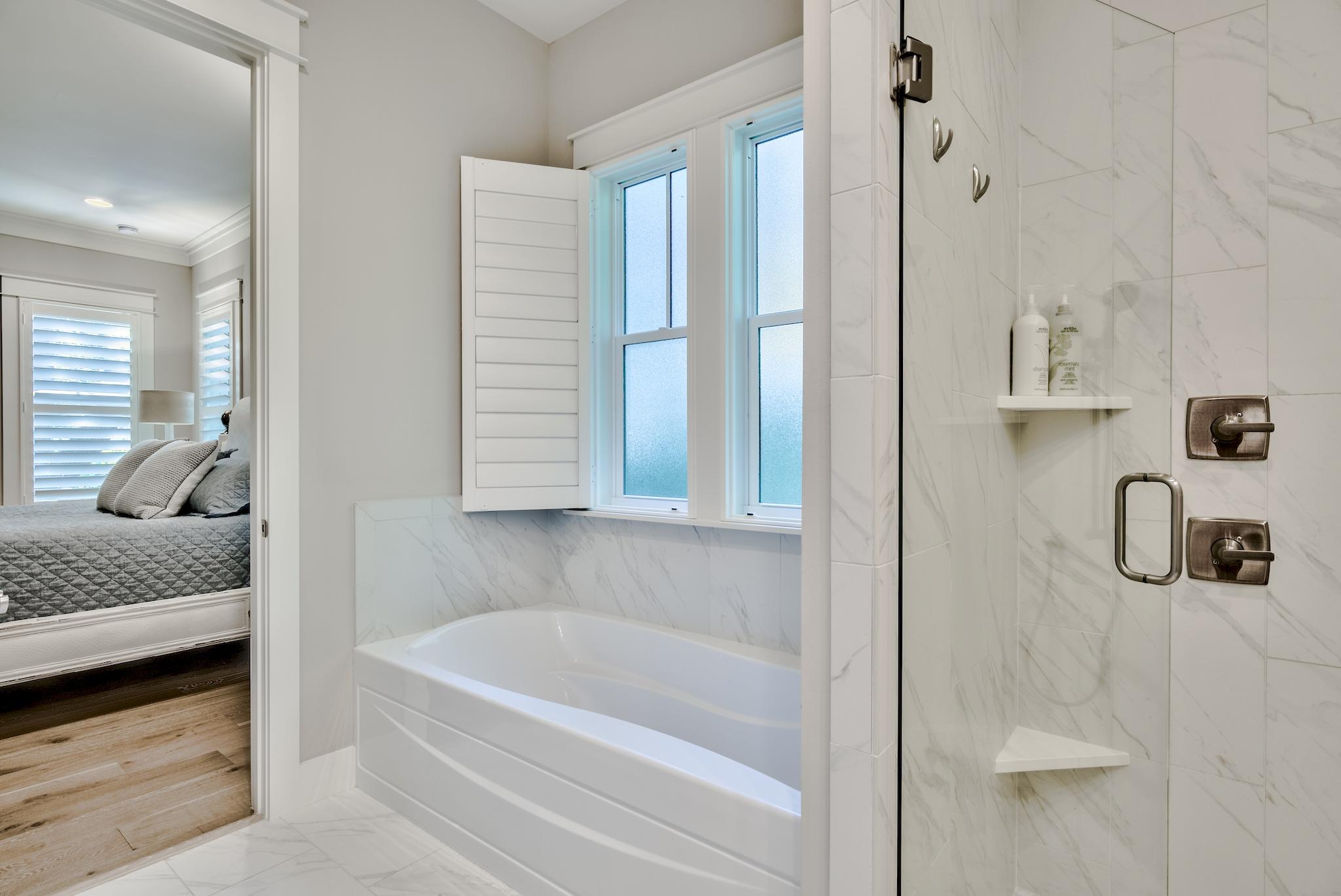 CRYSTAL LAKE PHASE I - Residential