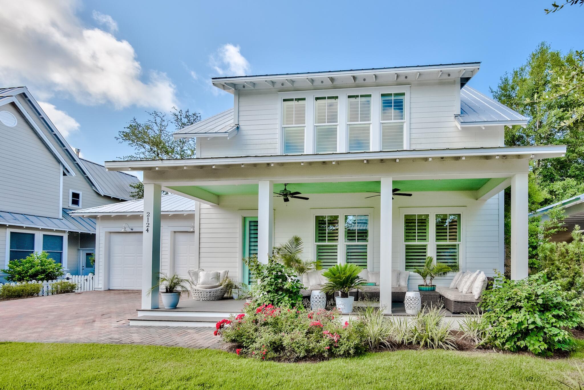 CRYSTAL LAKE PHASE I - Residential