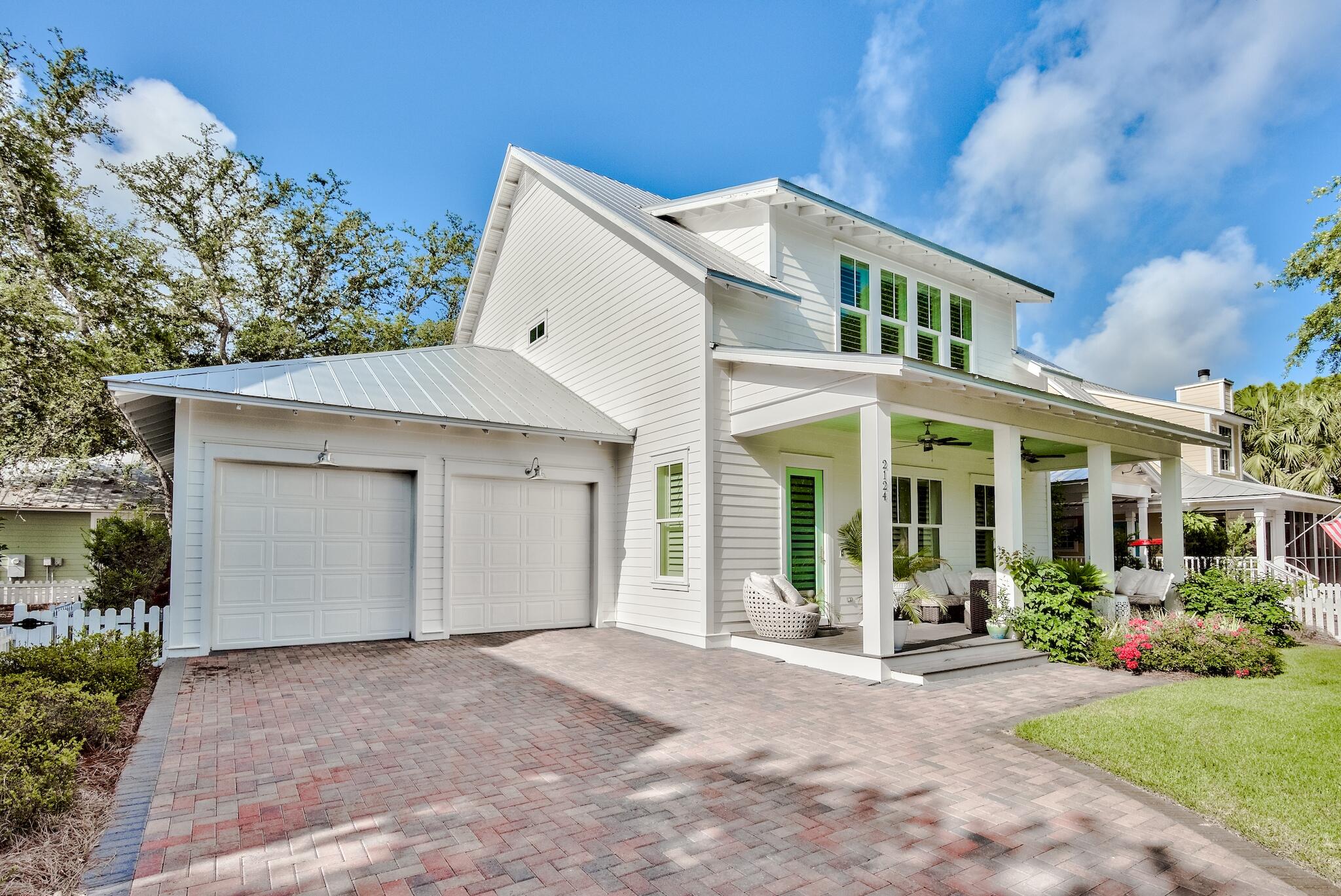 CRYSTAL LAKE PHASE I - Residential