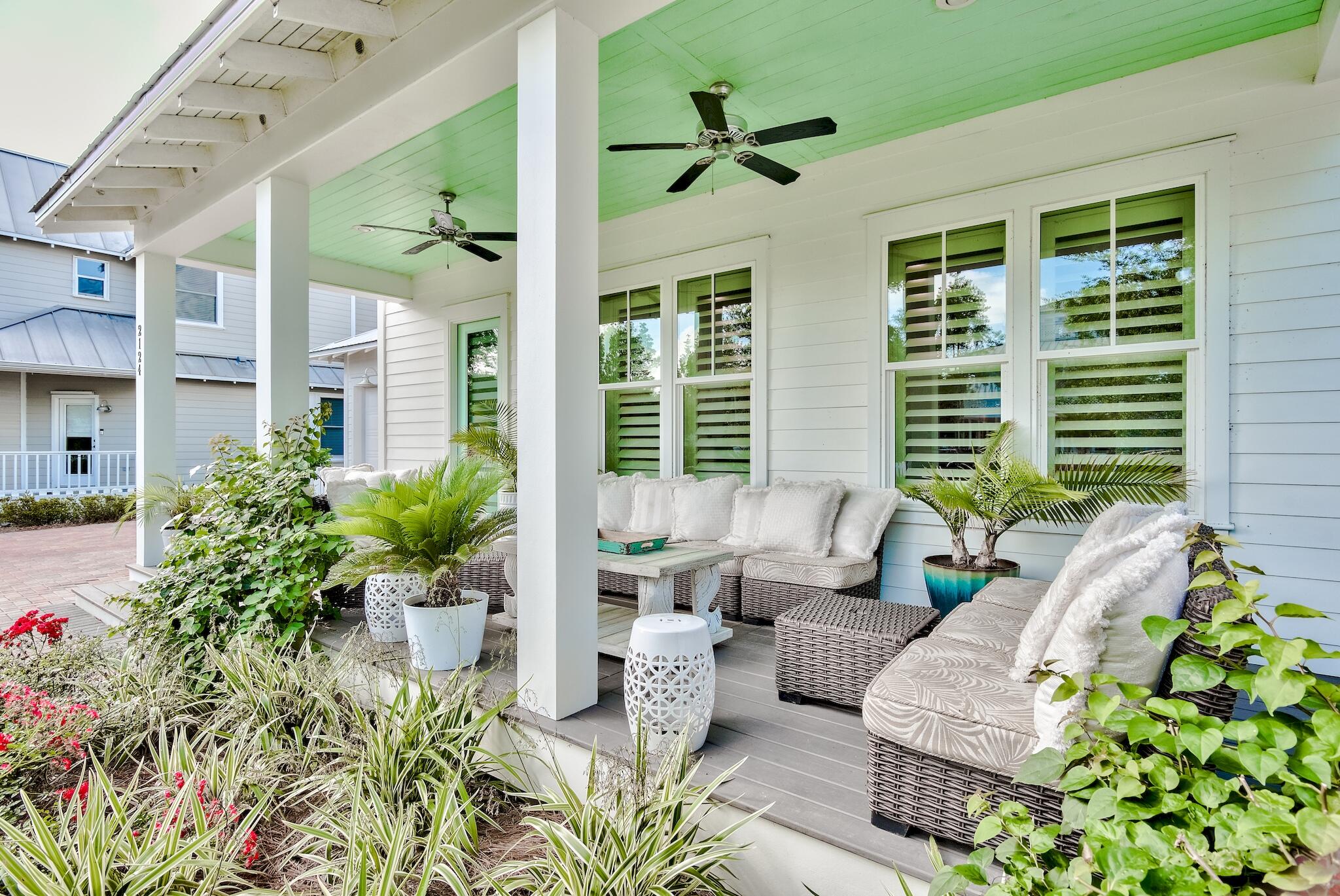 CRYSTAL LAKE PHASE I - Residential