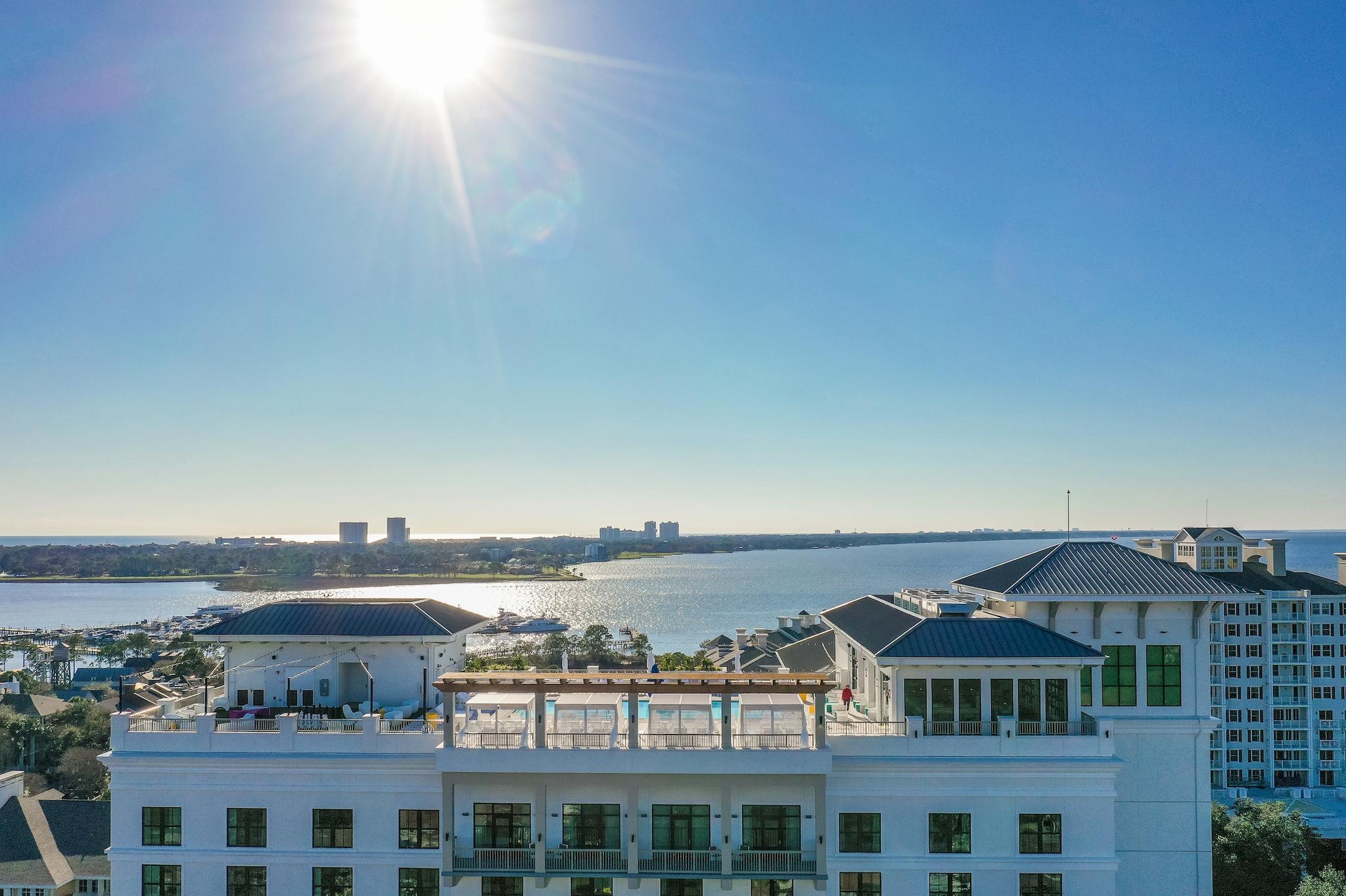 CRYSTAL LAKE PHASE I - Residential