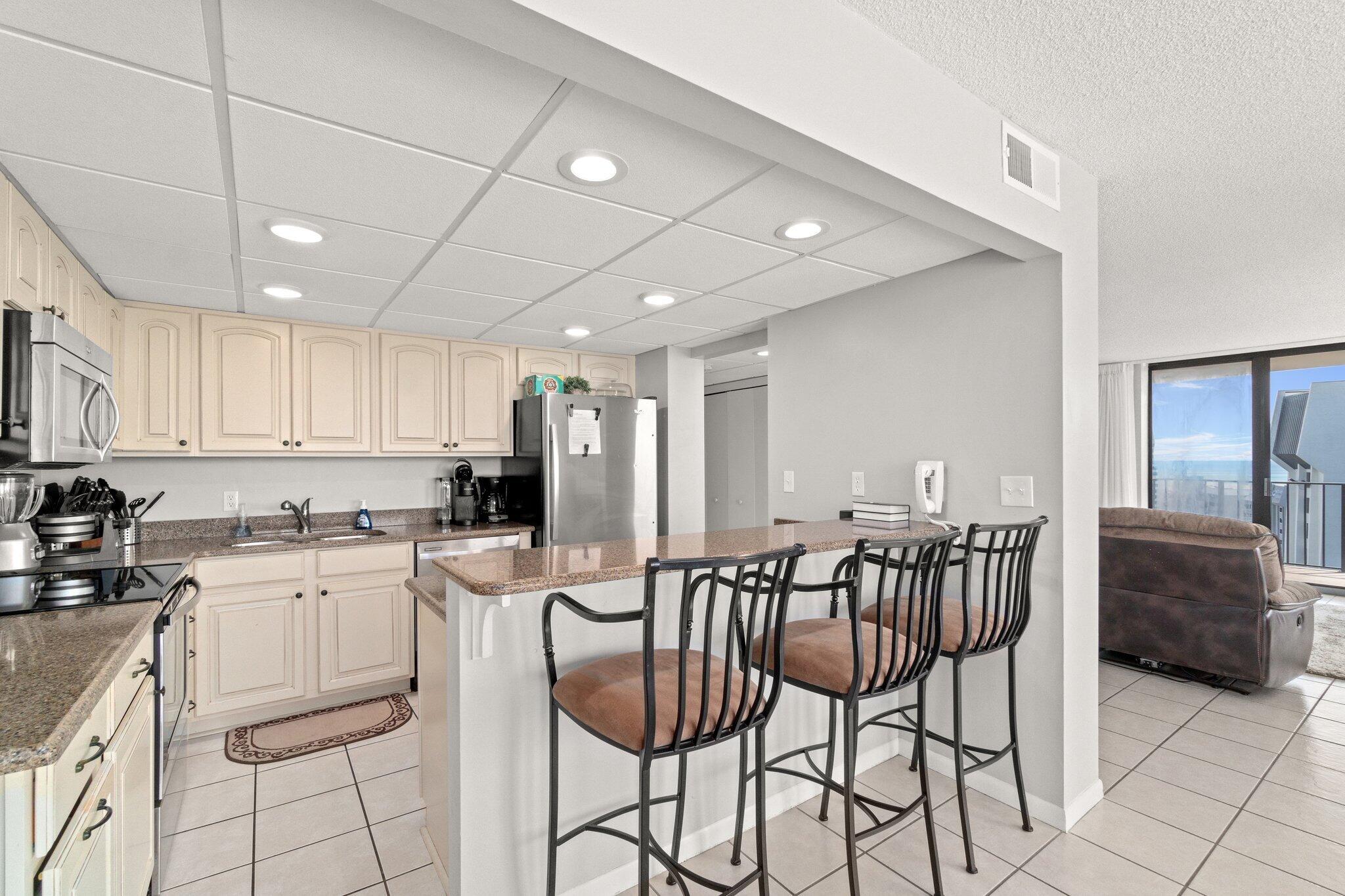 EDGEWATER TOWER 1A CONDO - Residential