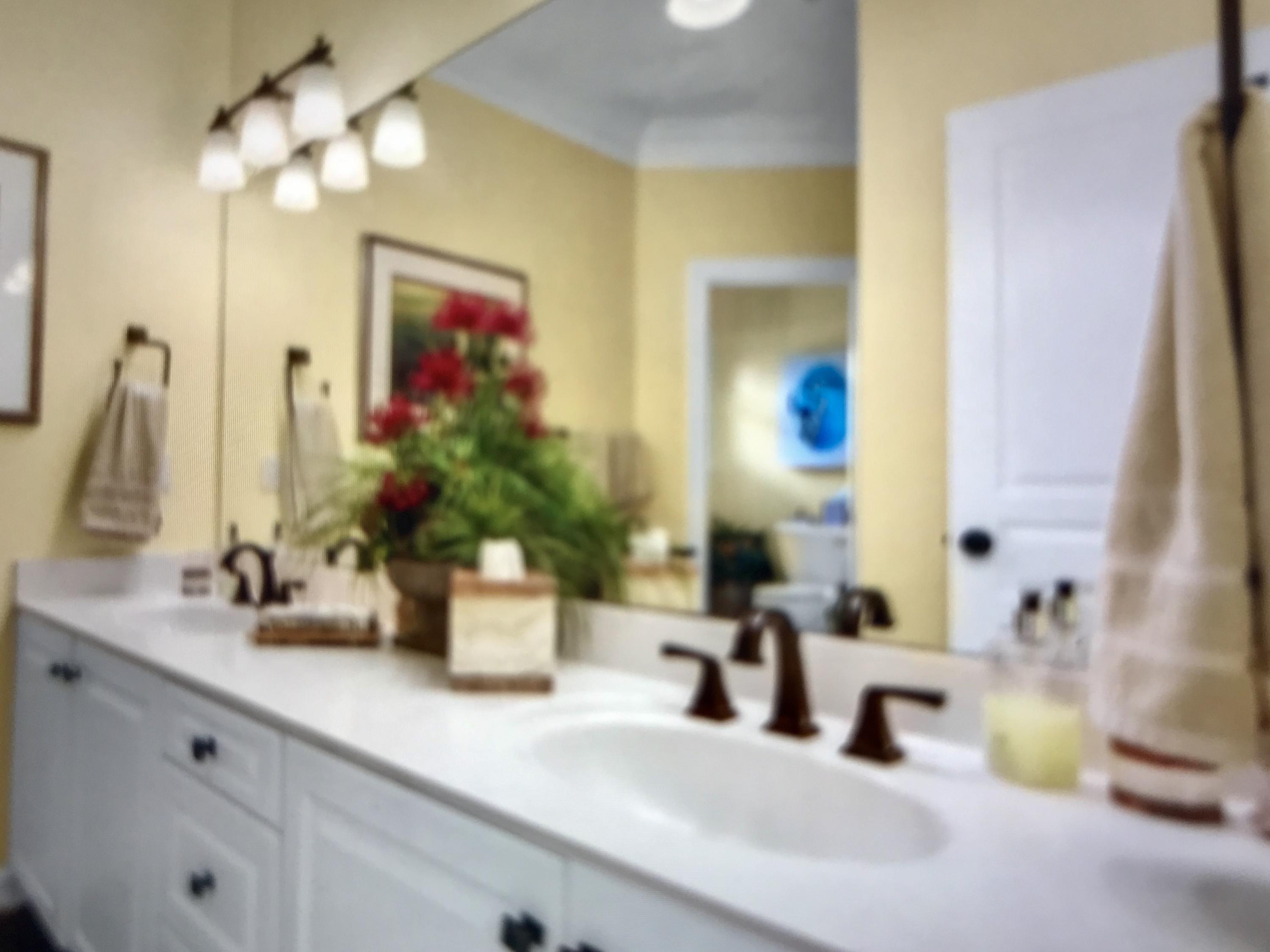 CRYSTAL SHORES - Residential