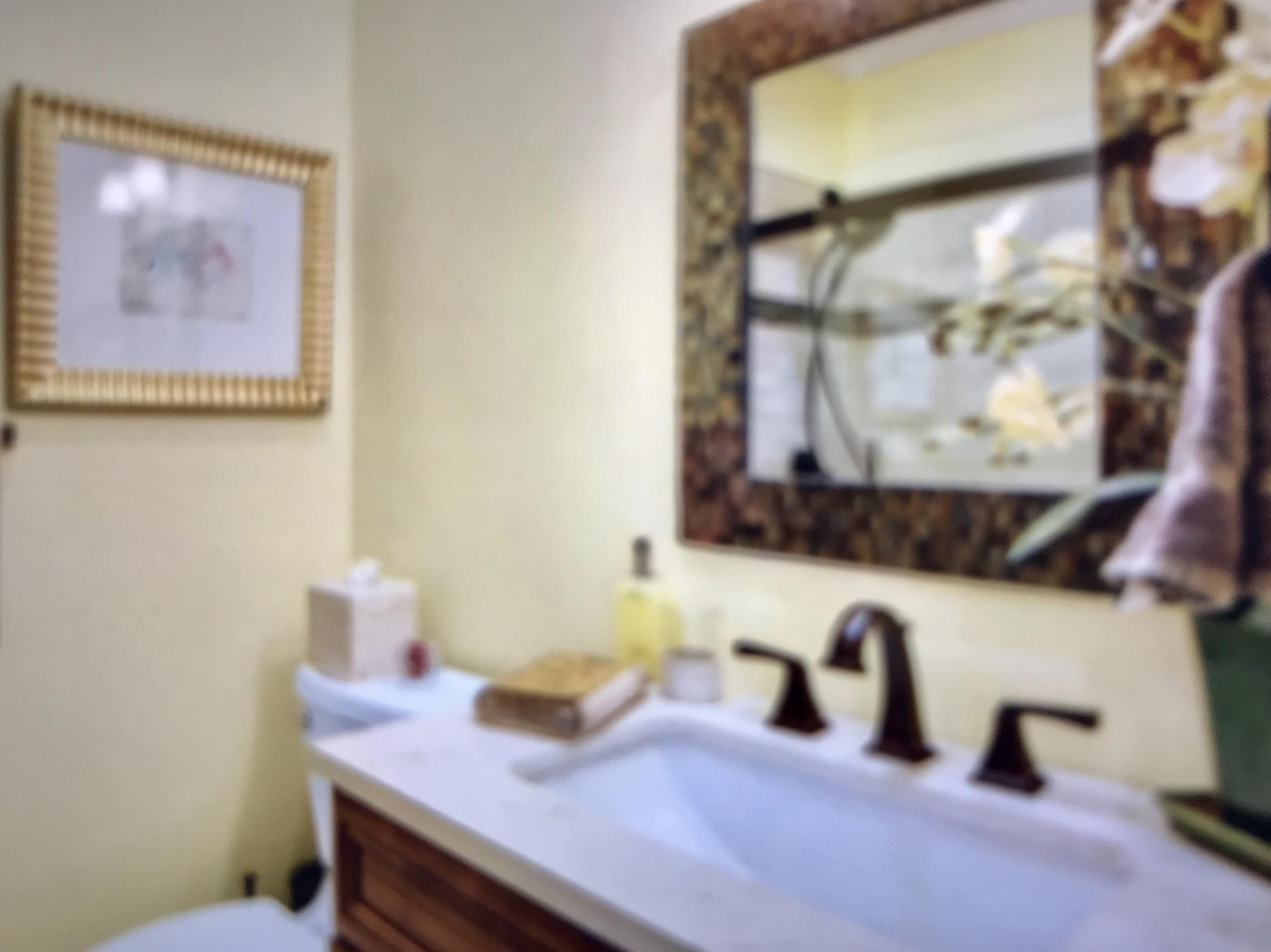 CRYSTAL SHORES - Residential