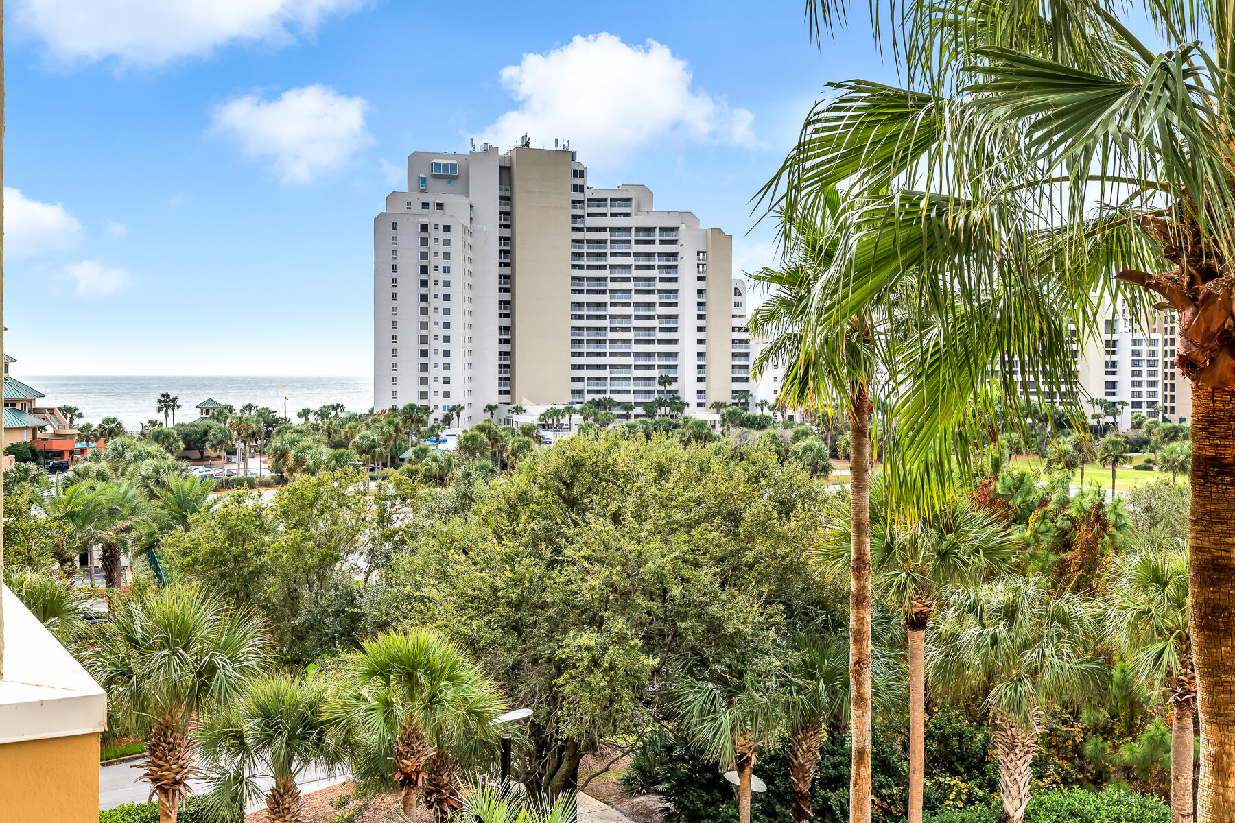 Luau II - Residential