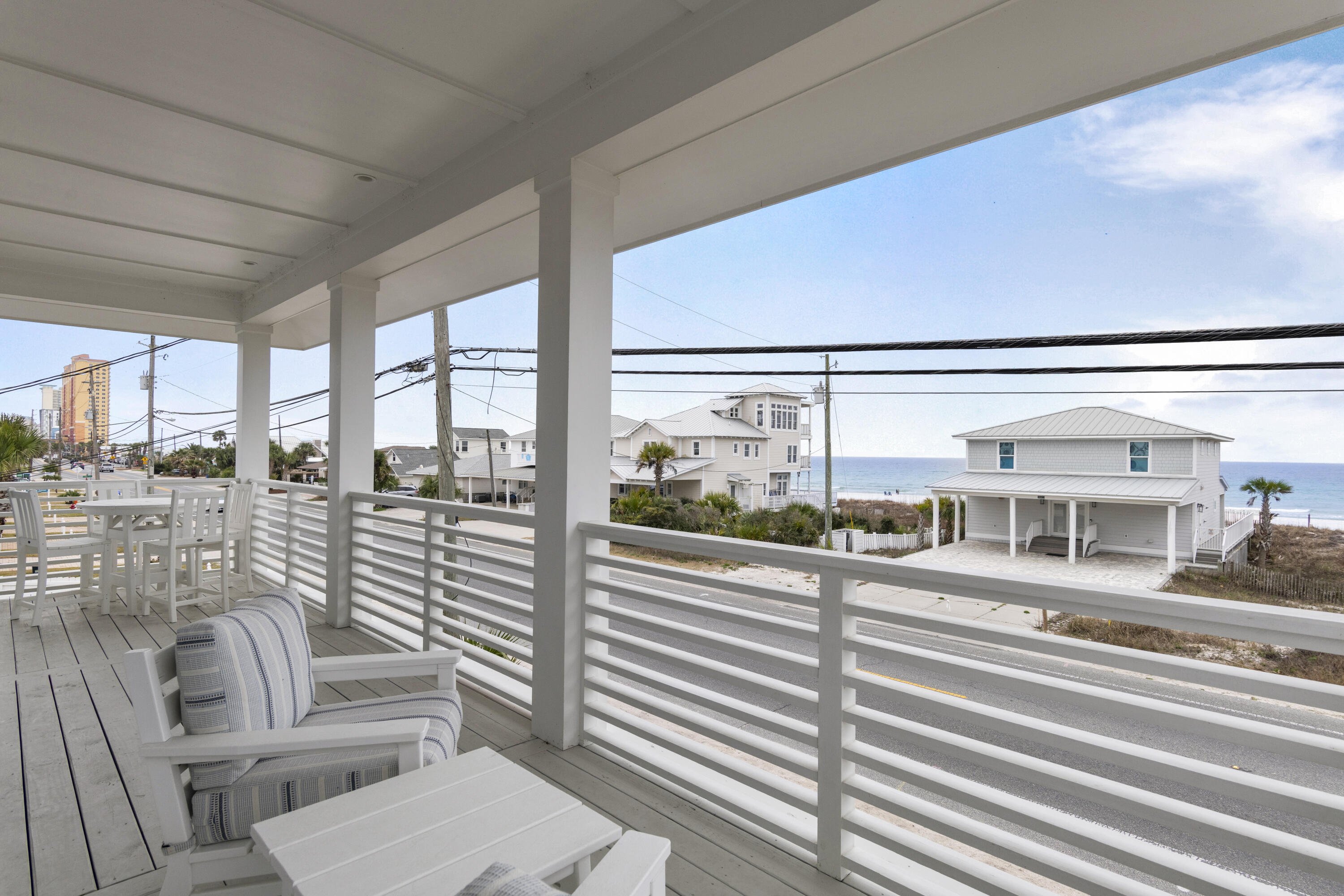 LULLWATER BEACH - Residential