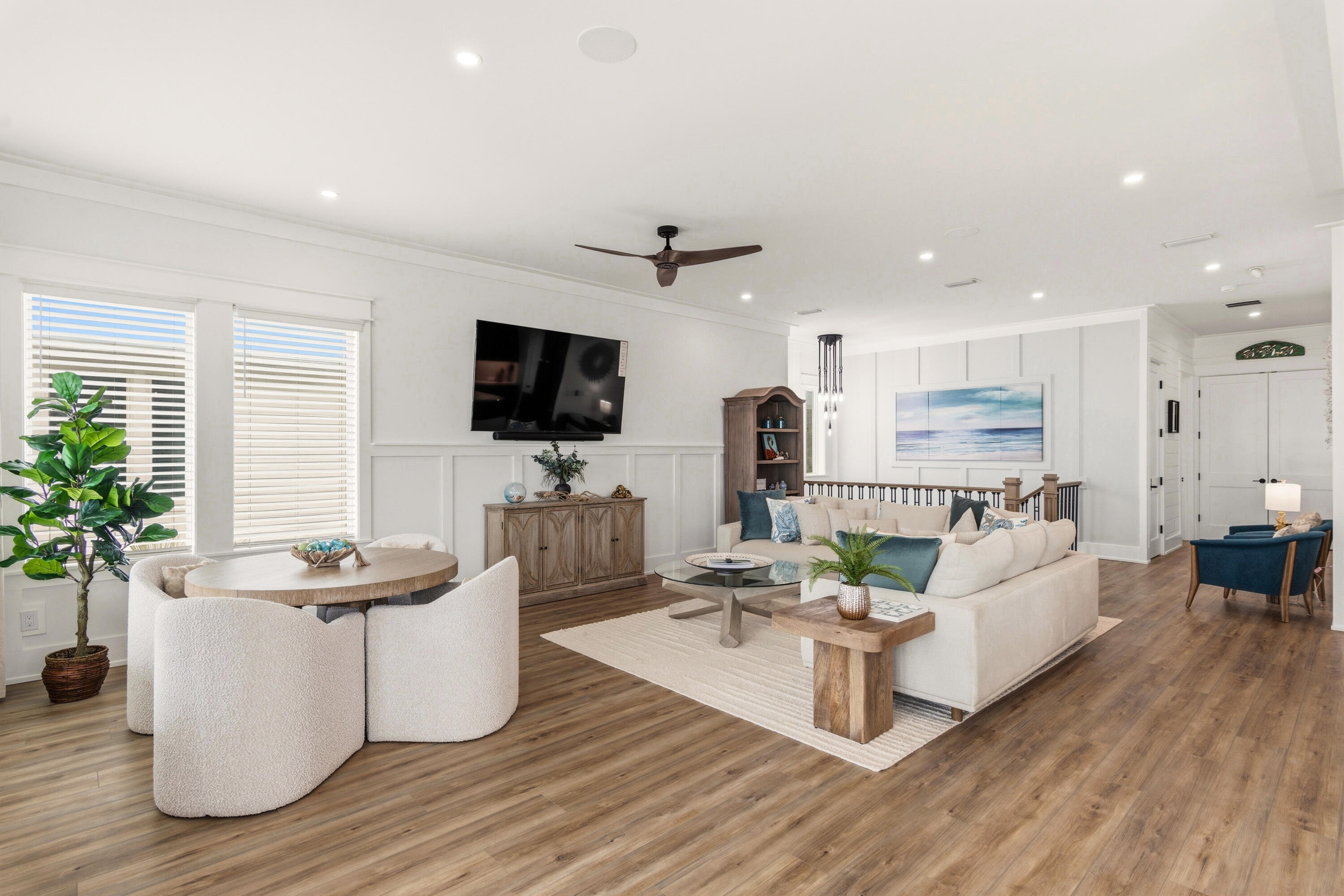 LULLWATER BEACH - Residential