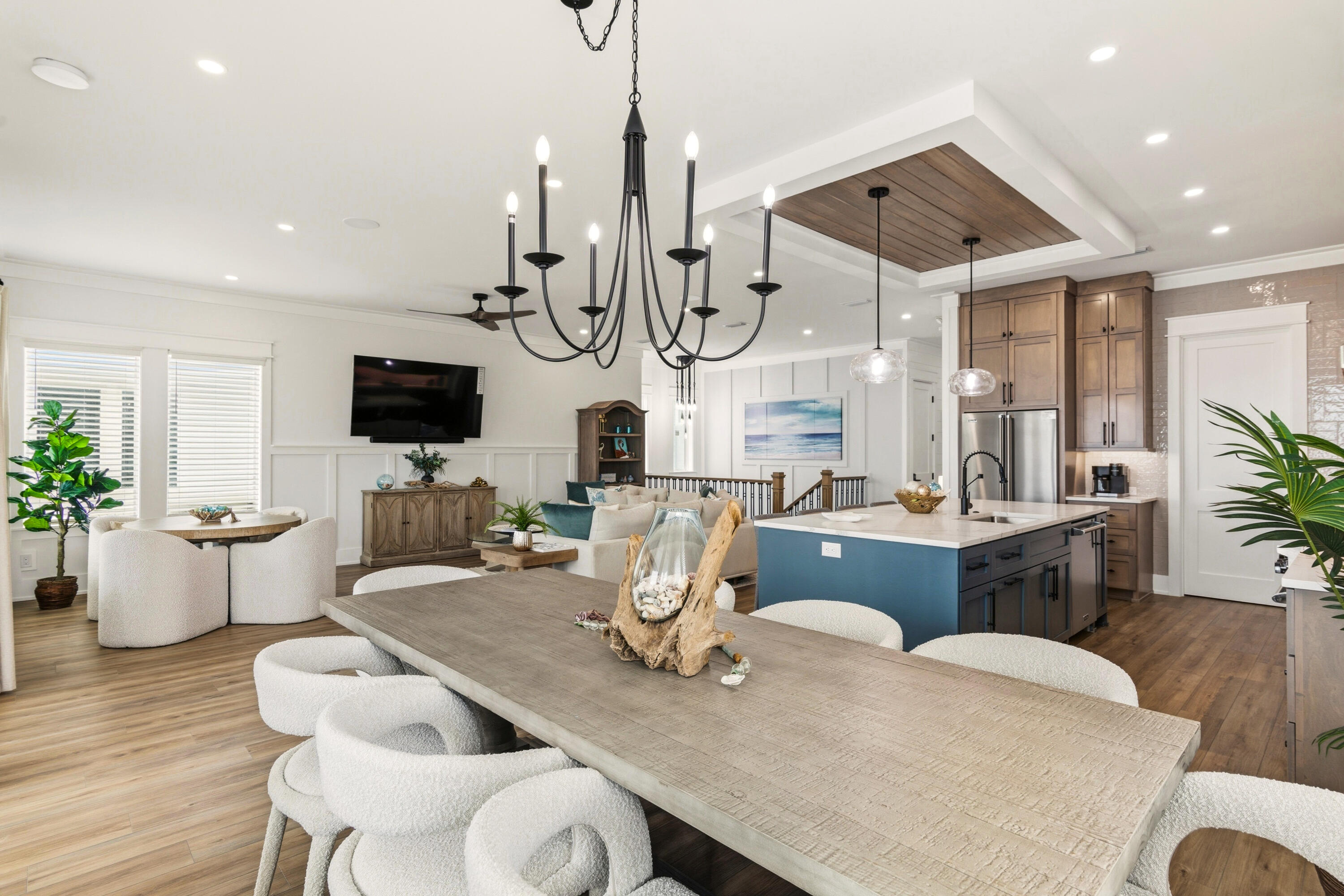 LULLWATER BEACH - Residential