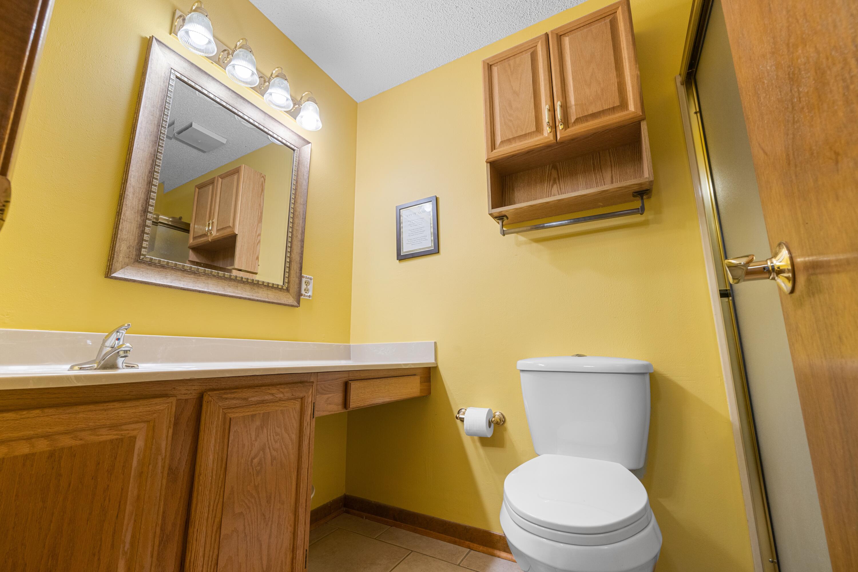 ROYAL OAK VILLAGE III-B LOT 1002 - Residential