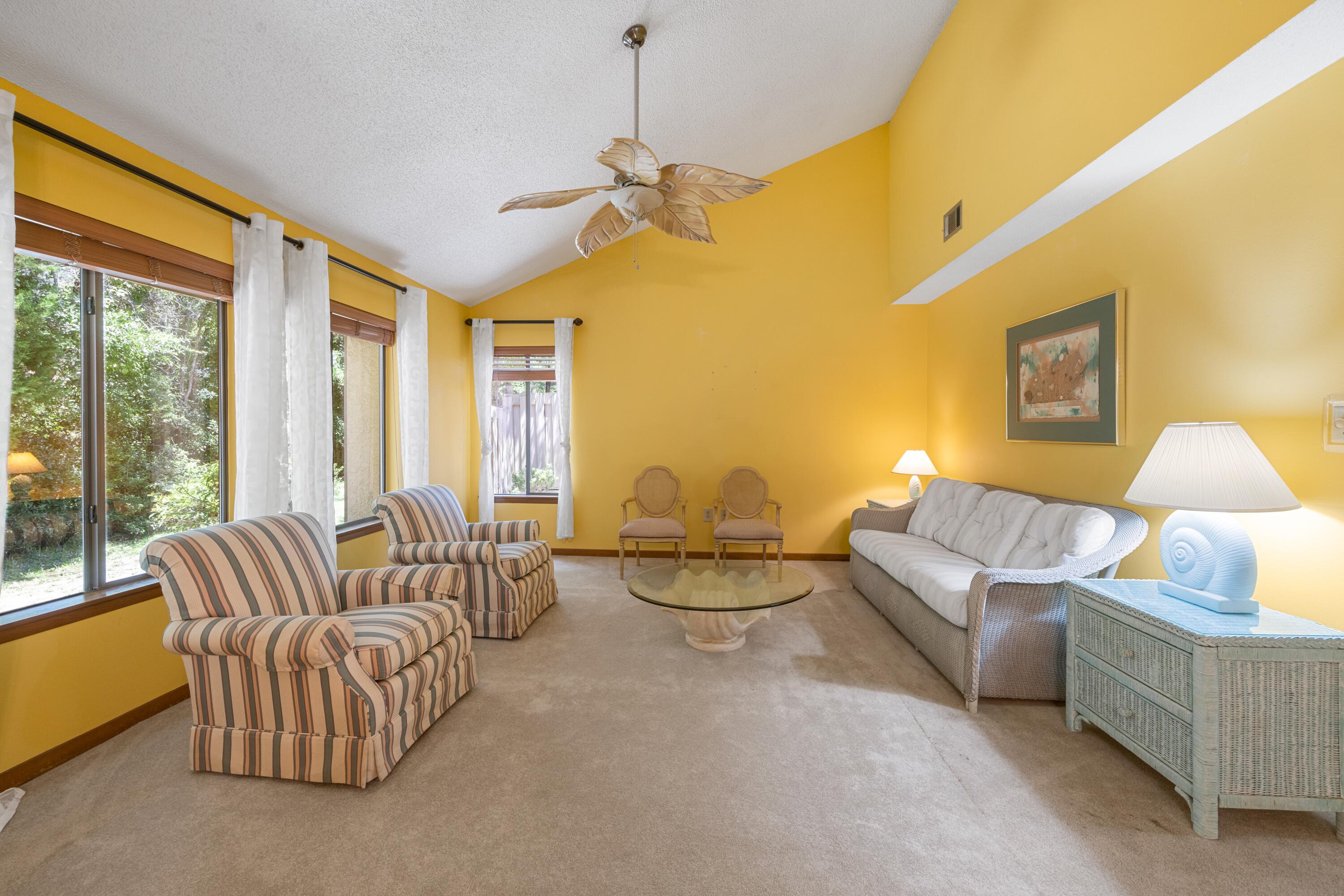 ROYAL OAK VILLAGE III-B LOT 1002 - Residential