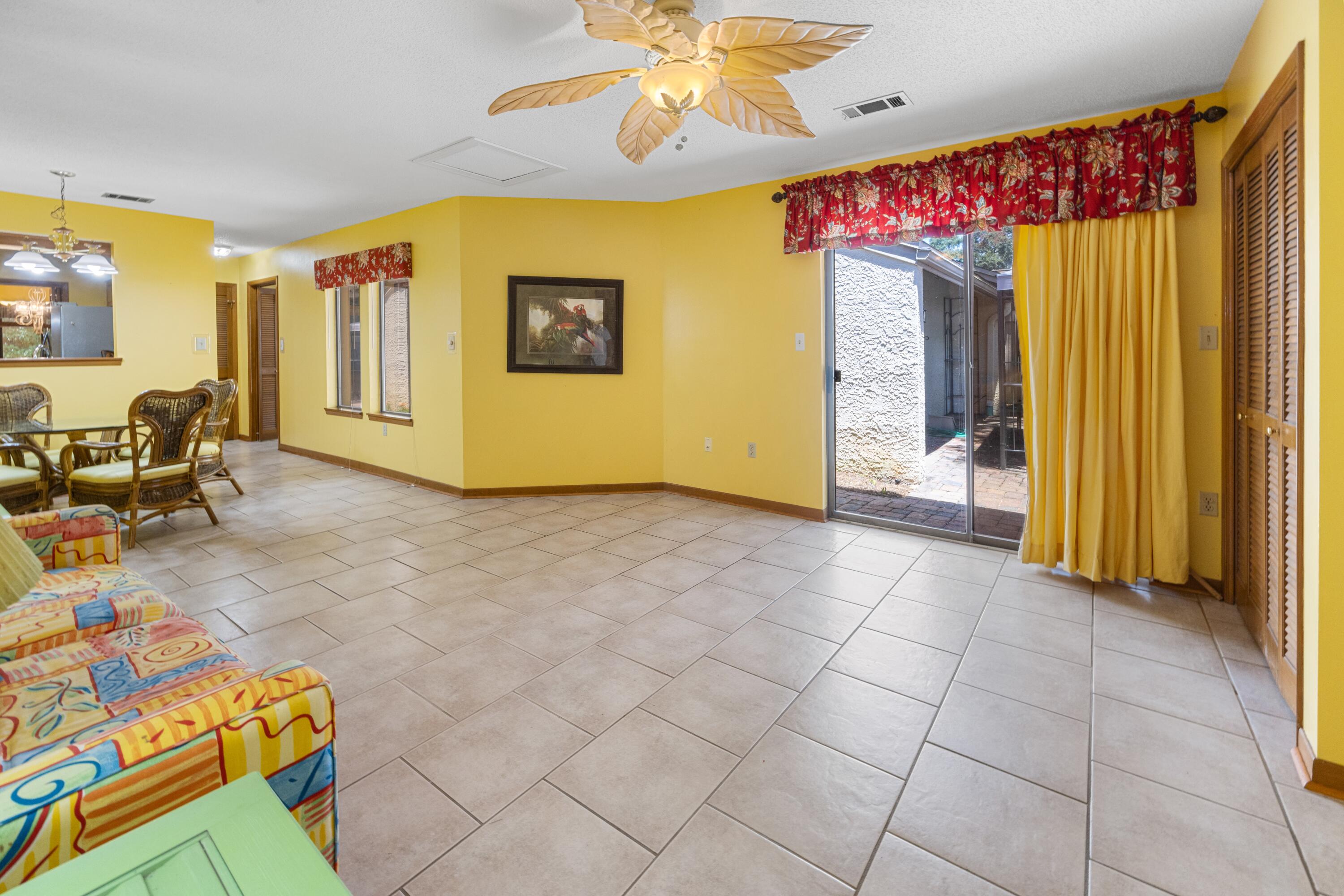 ROYAL OAK VILLAGE III-B LOT 1002 - Residential