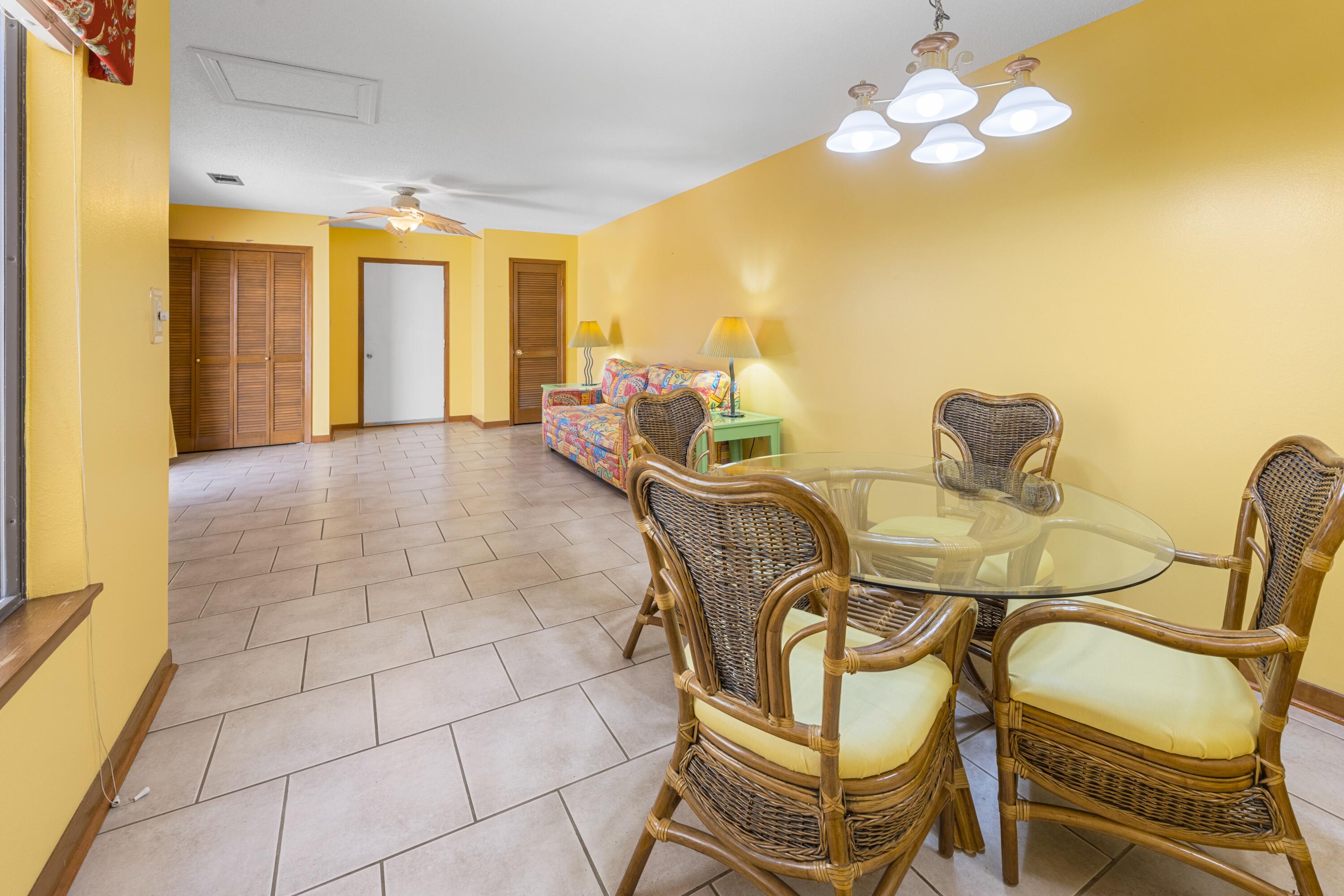 ROYAL OAK VILLAGE III-B LOT 1002 - Residential