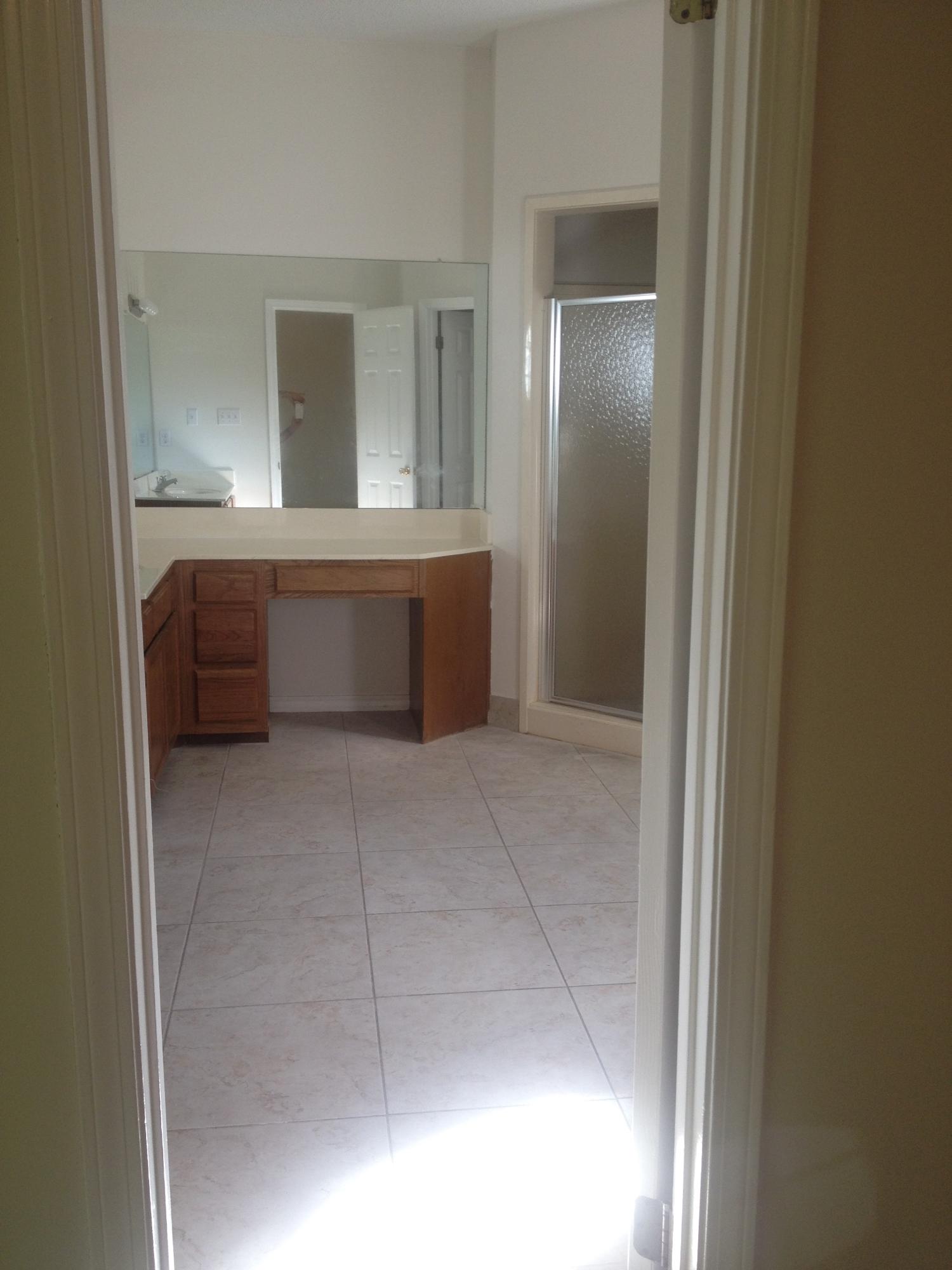 QUAIL LAKE - Residential