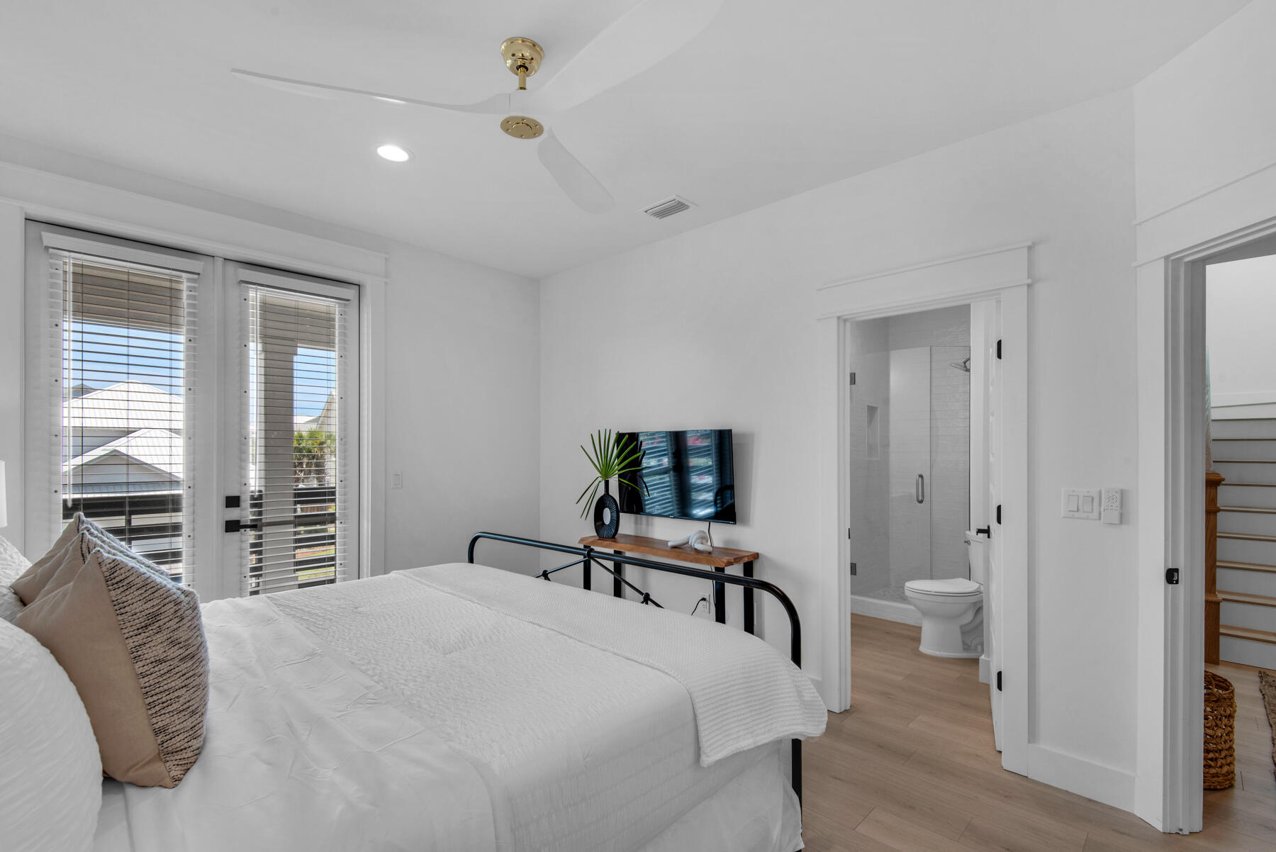 FRANGISTA BEACH 2ND ADDN - Residential
