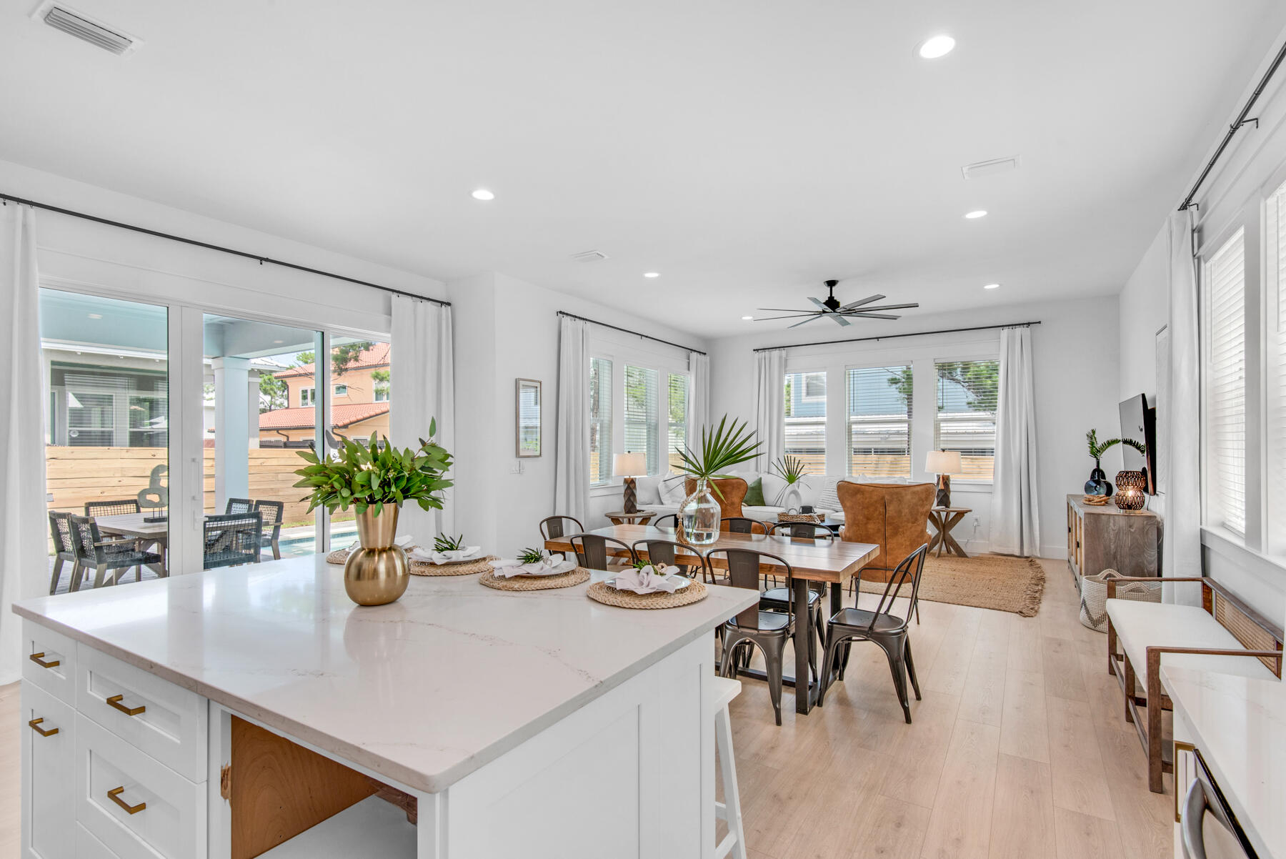 FRANGISTA BEACH 2ND ADDN - Residential