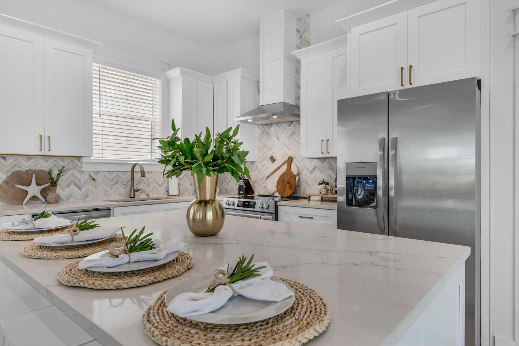 FRANGISTA BEACH 2ND ADDN - Residential